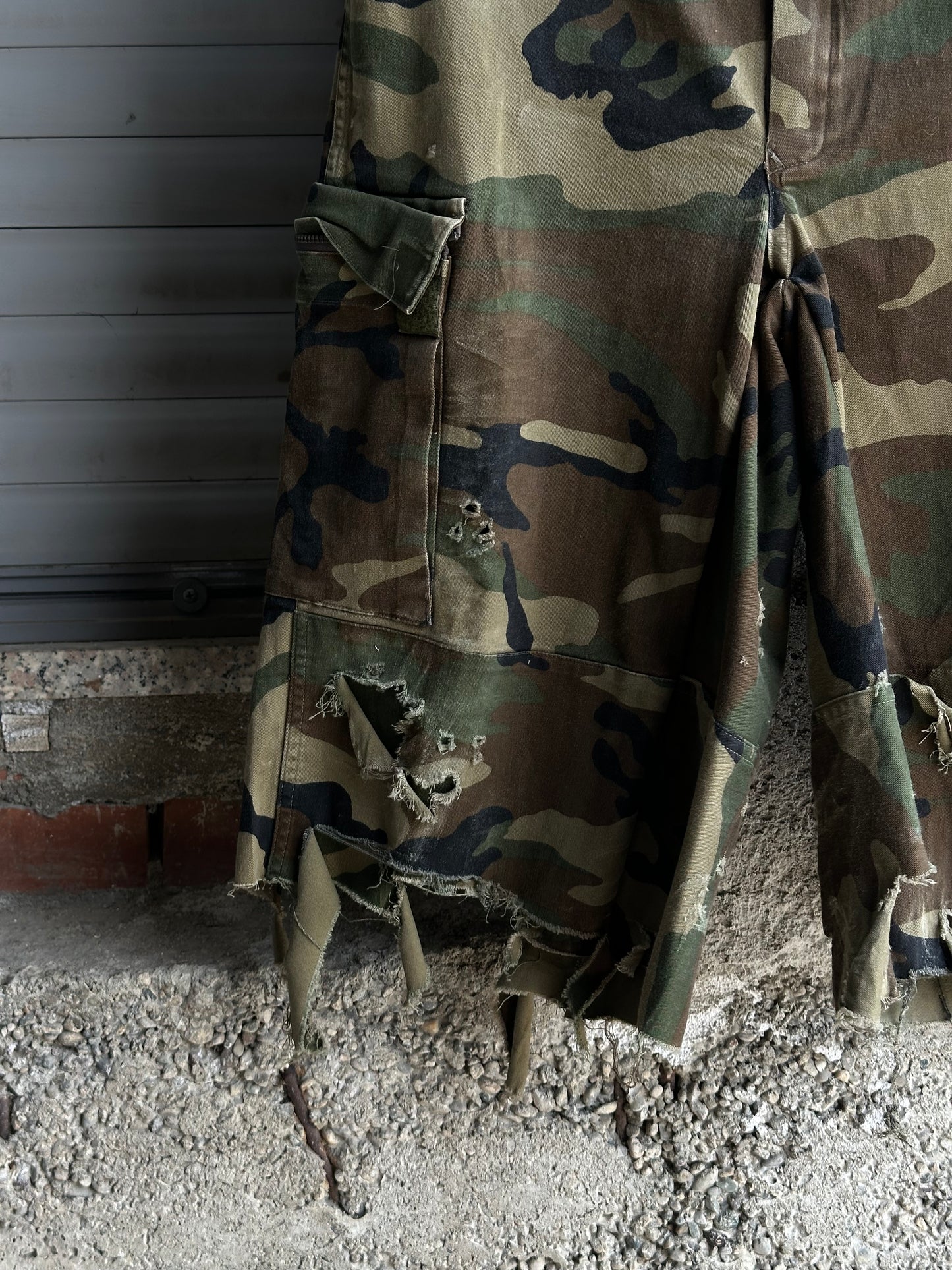 MILITARY CARGO SHORTS