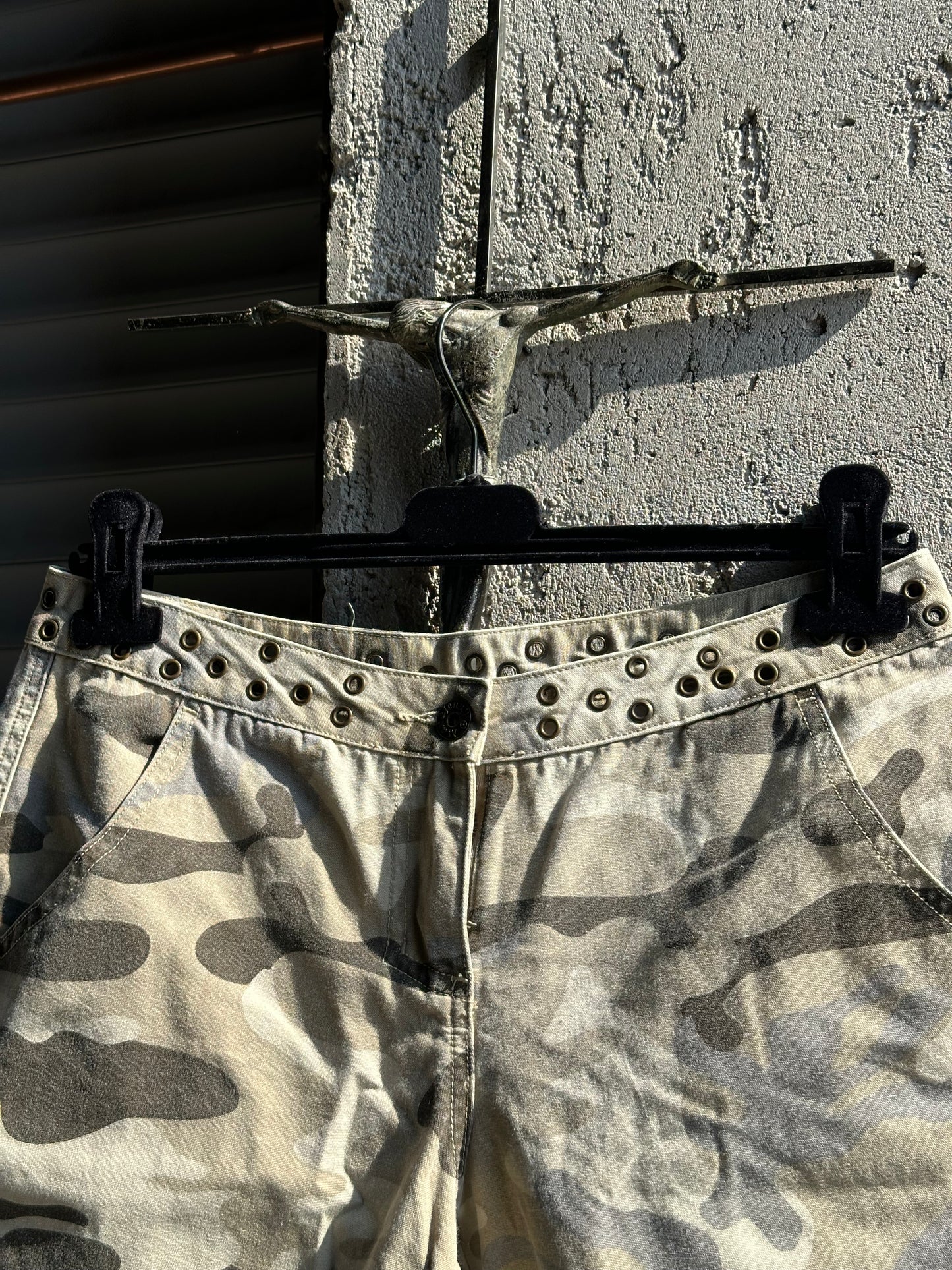 MILITARY EYELETS JORTS