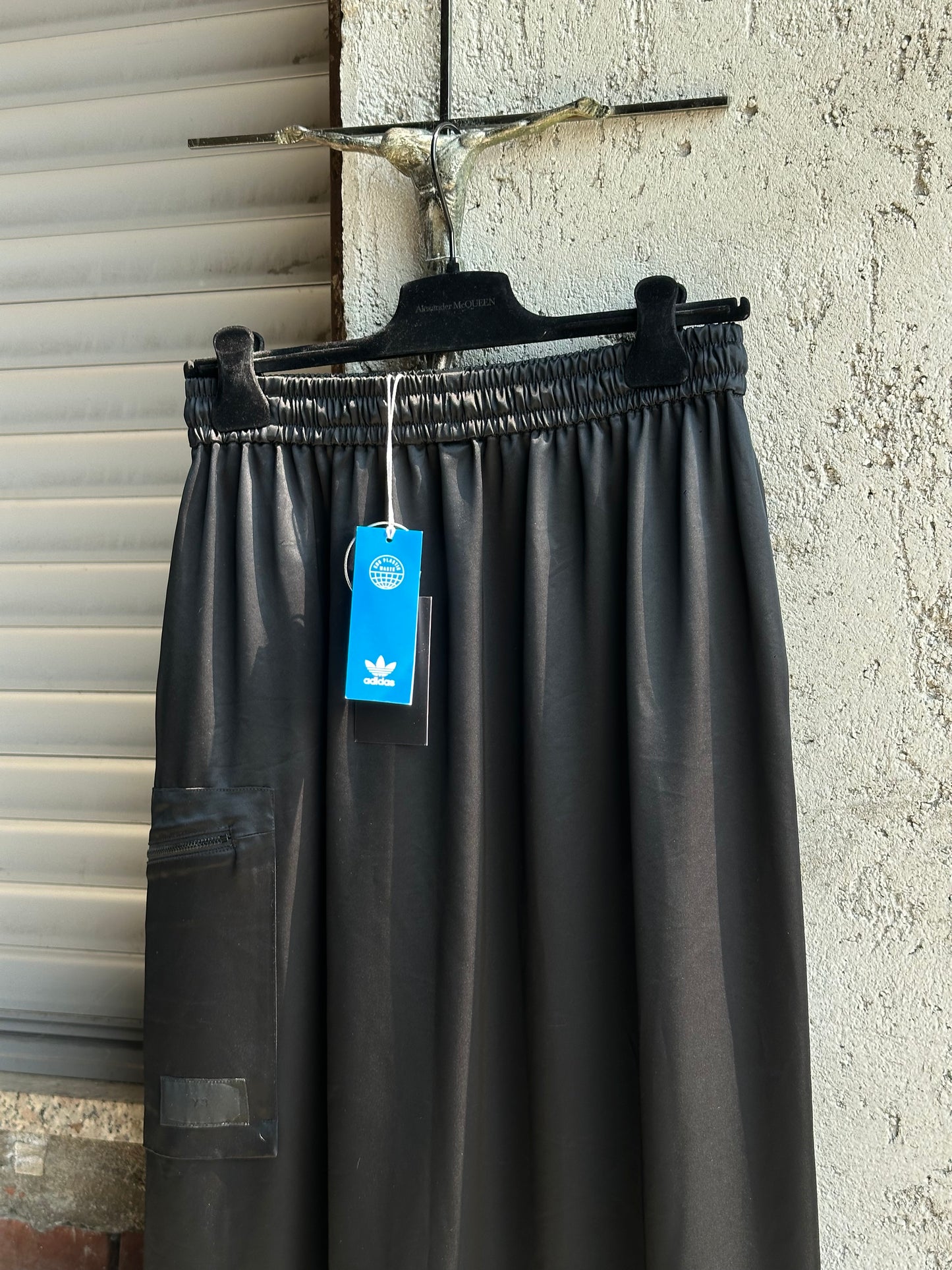 Y-3 BLACK SATIN SKIRT