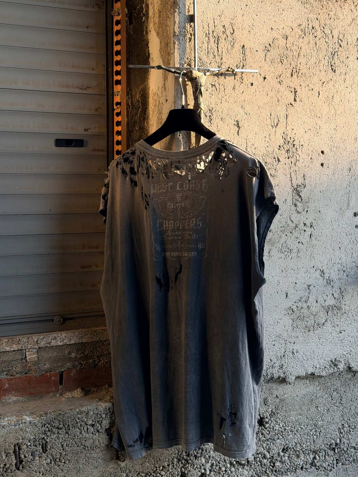 CHOPPERS DESTROYED TANK TOP