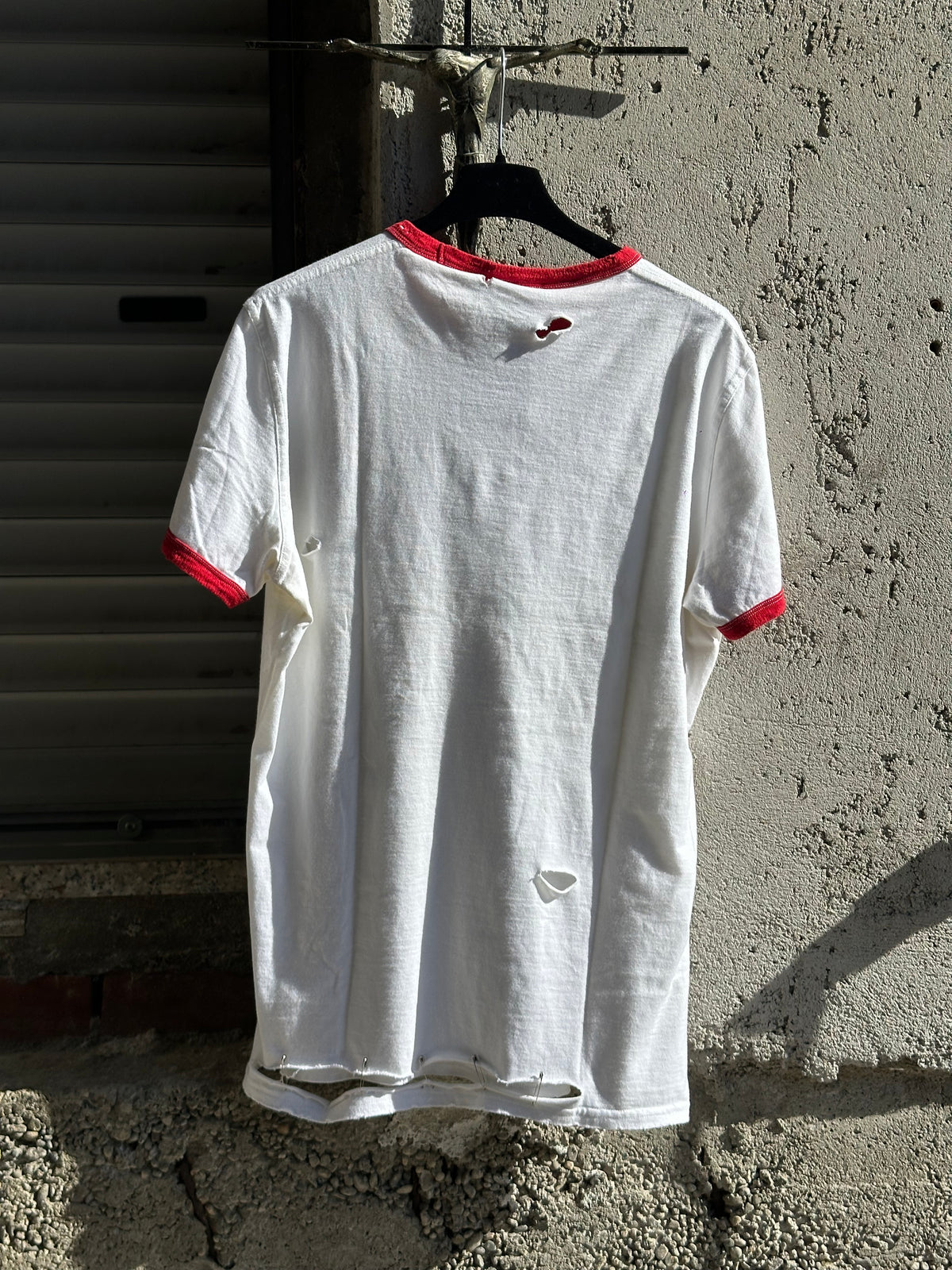 DSQUARED2 DISTRESSED FEVER TEE