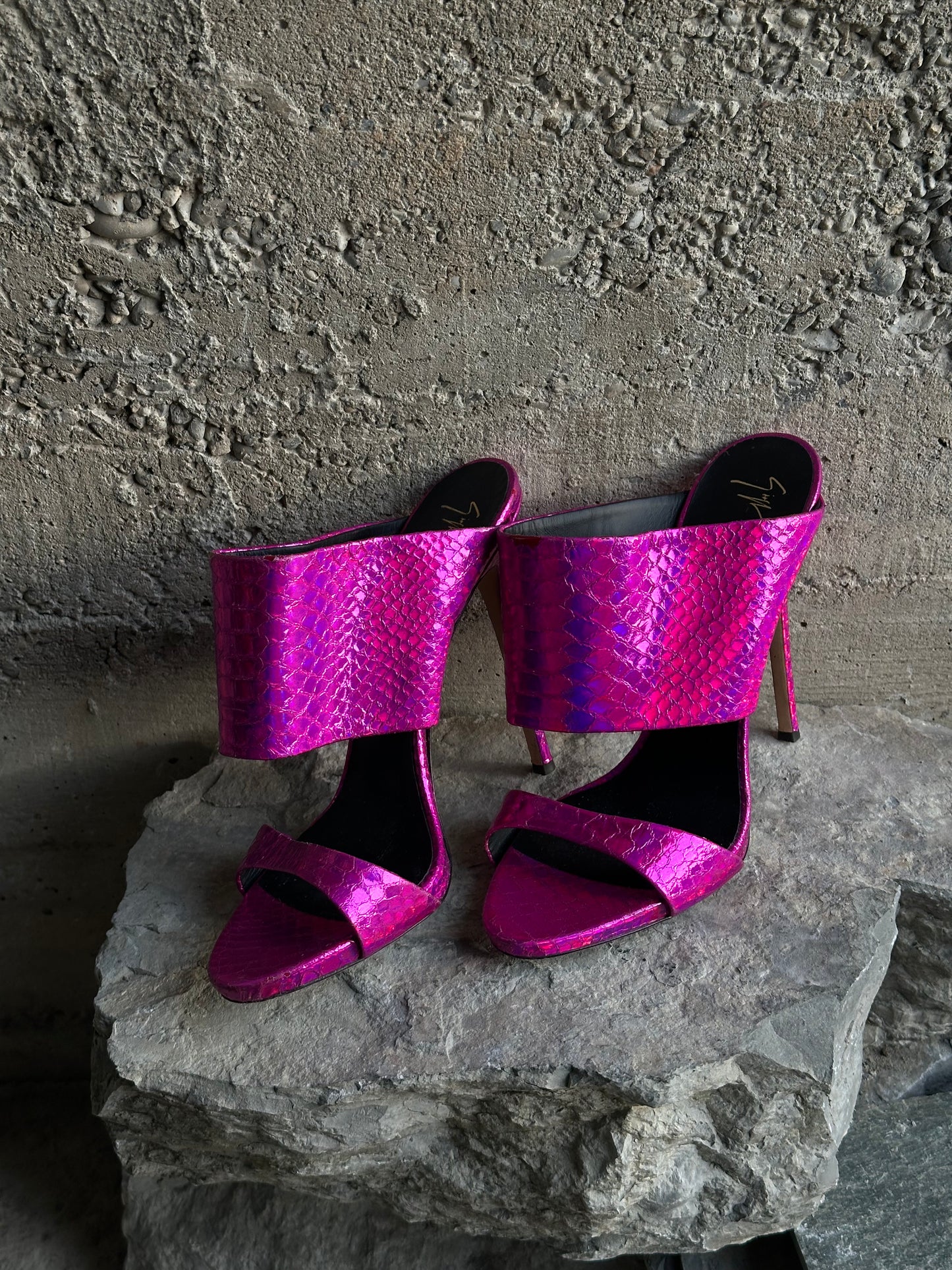 GIUSEPPE ZANOTTI PINK CROCO MULES