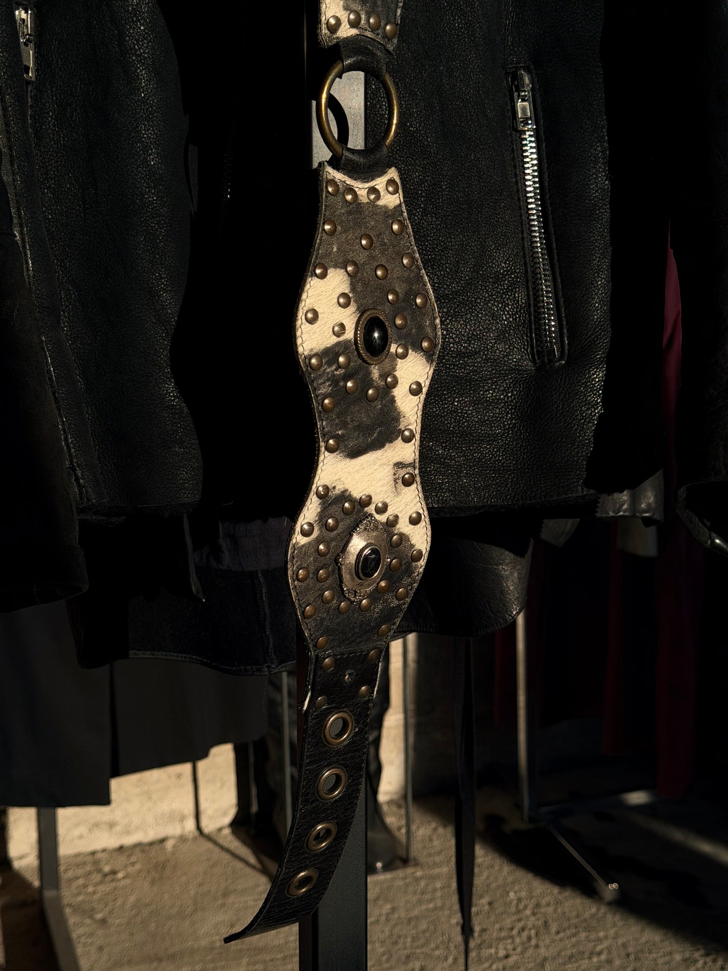 PONYHAIR STUDS RODEO BELT