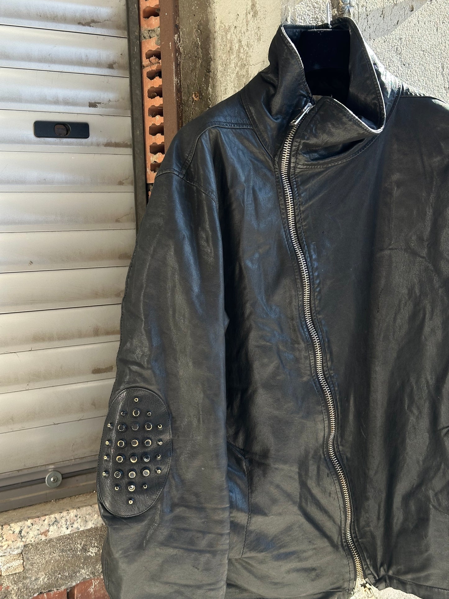 ASYMMETRIC ZIP LEATHER JACKET
