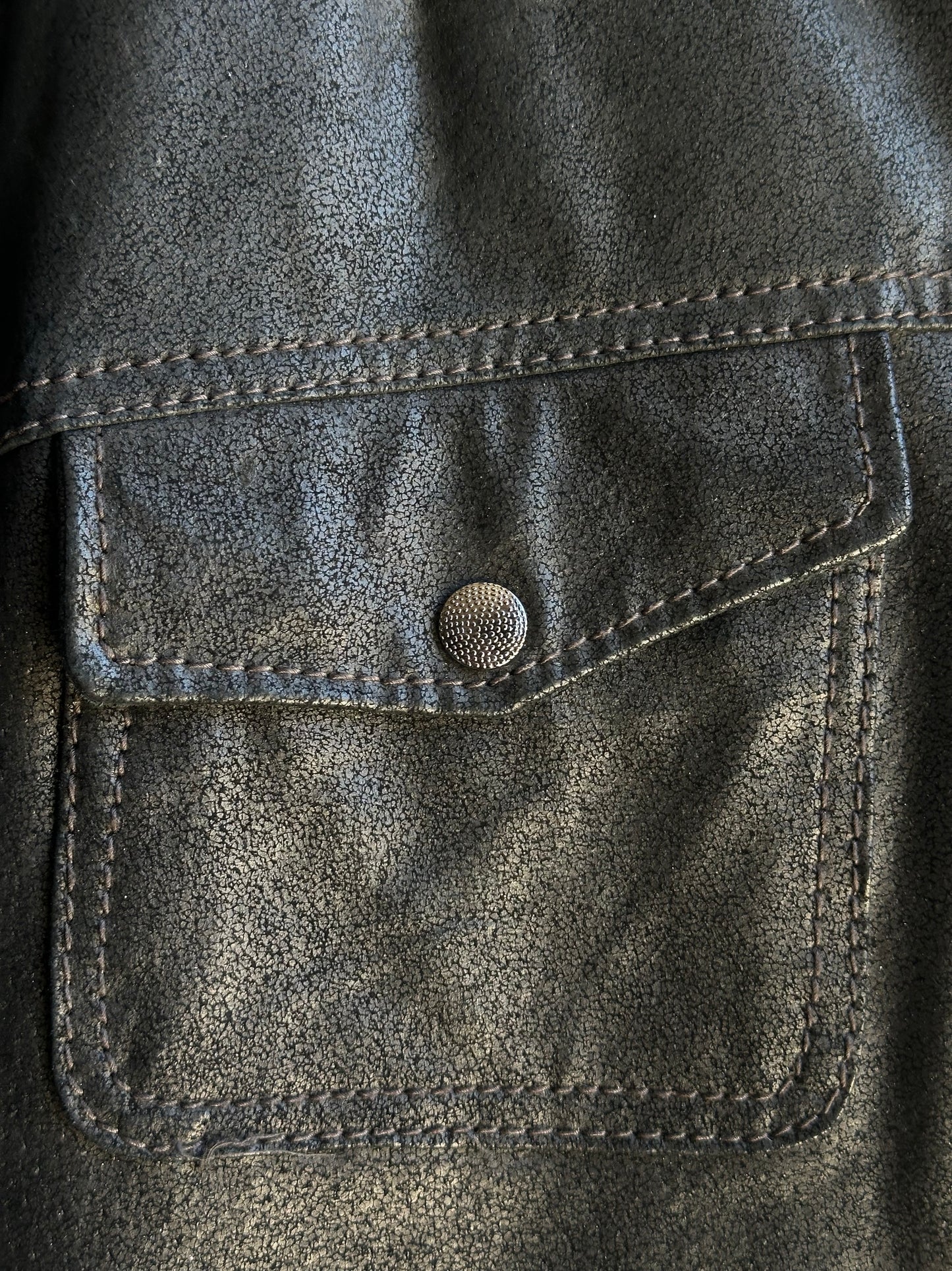 BLACK LEATHER JACKET