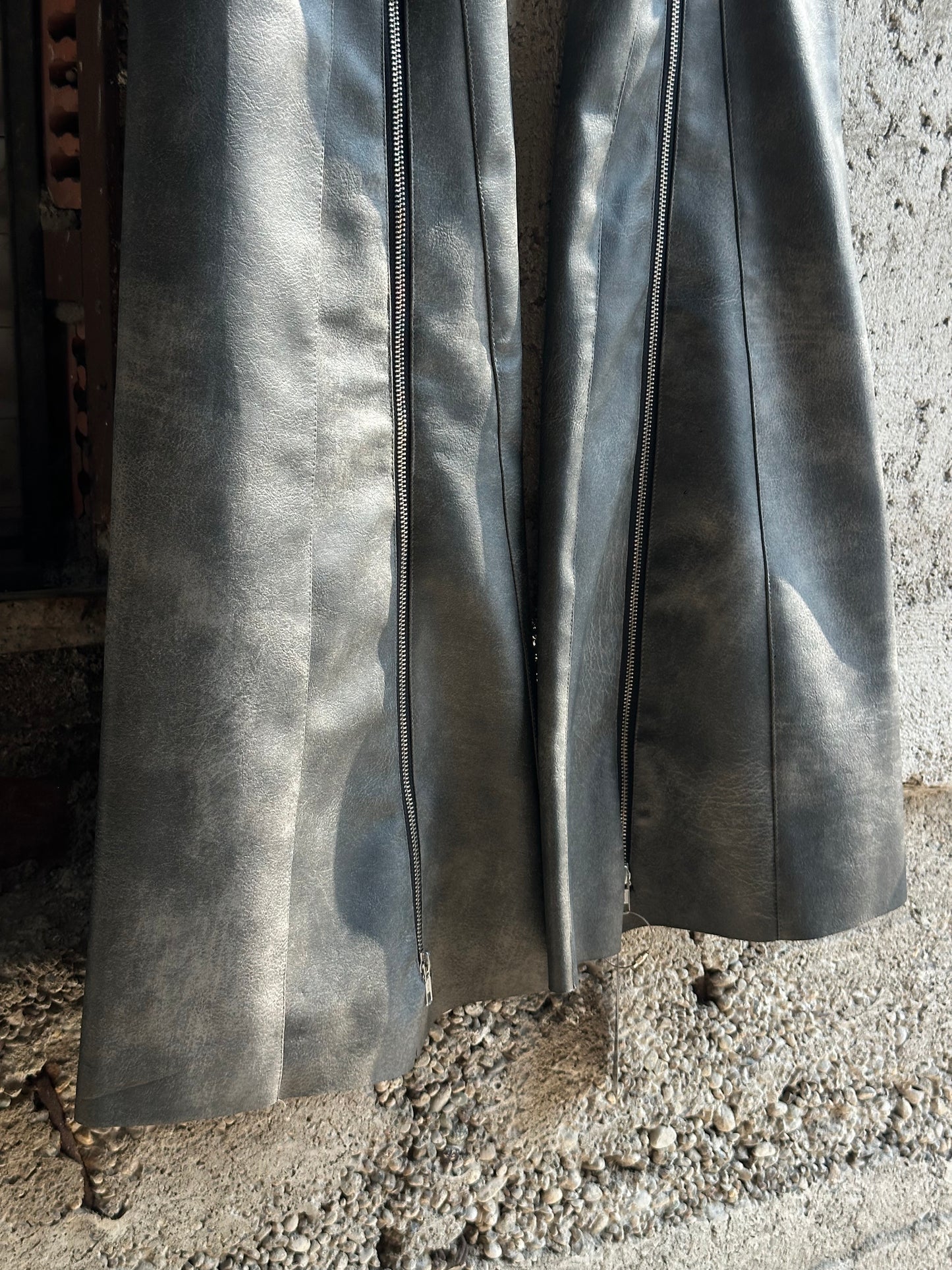 GREY LEG WARMERS