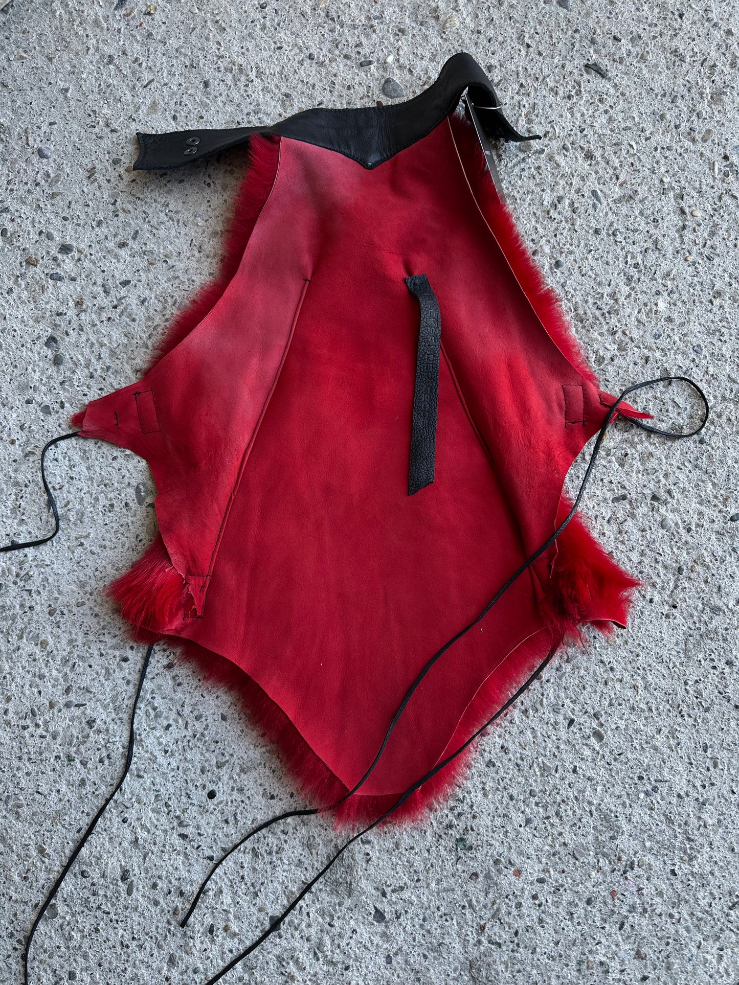 ALEKSANDER CECCO “STYRAX” HANDMADE TOP