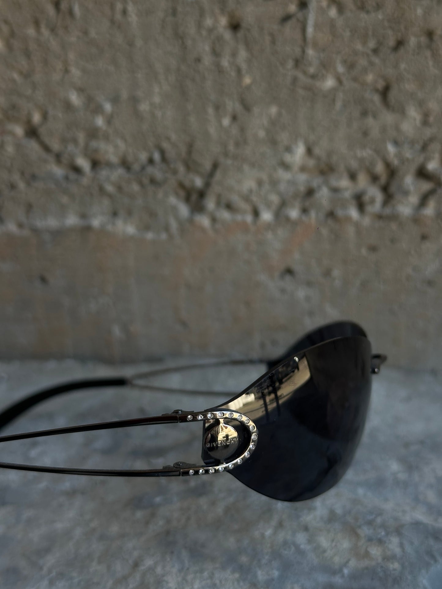 GIVENCHY BLACK RHINESTONES SUNGLASSES