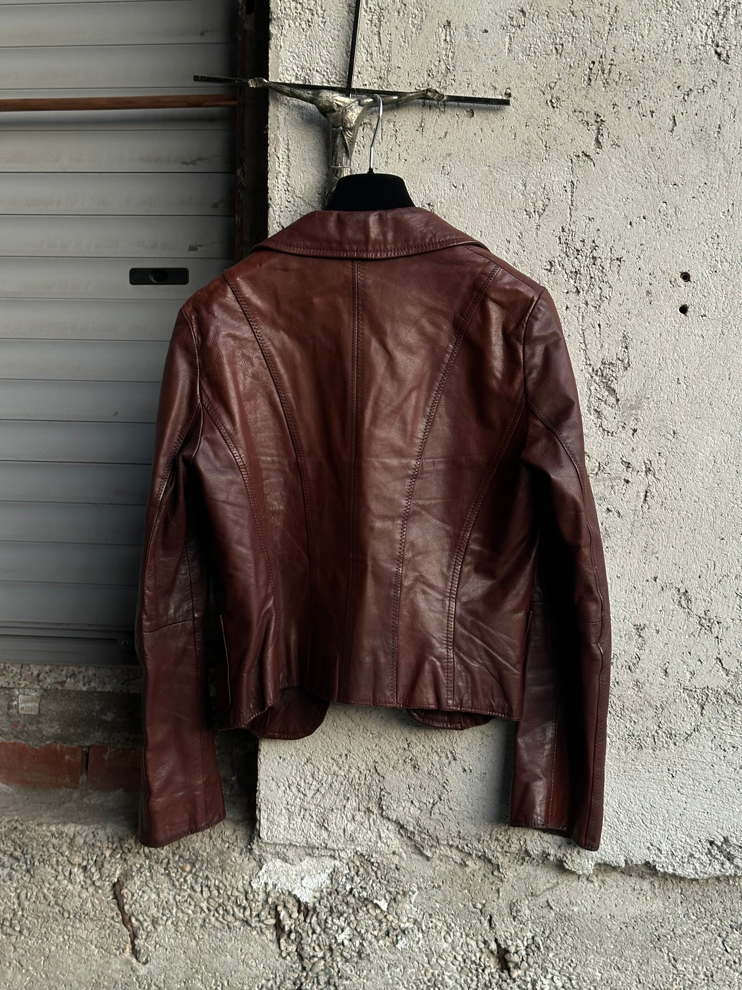 BROWN LEATHER BLAZER