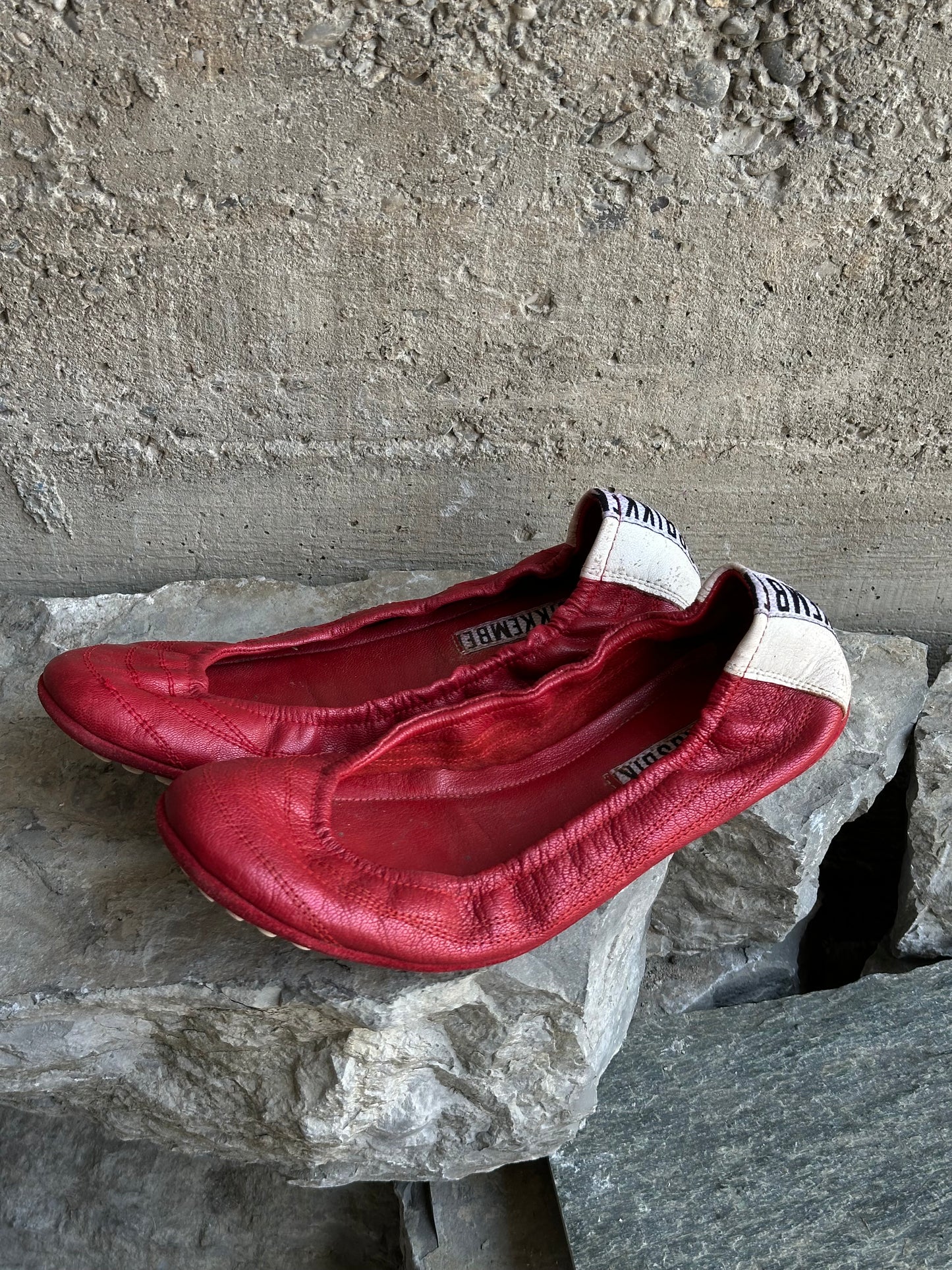 BIKKEMBERGS RED LEATHER BALLETS