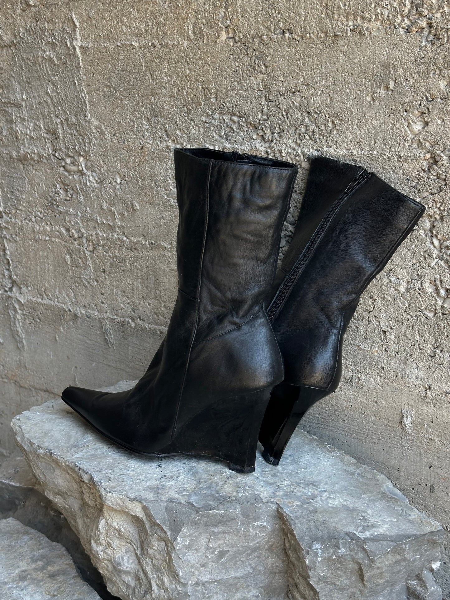 LEATHER WEDGE BOOTS
