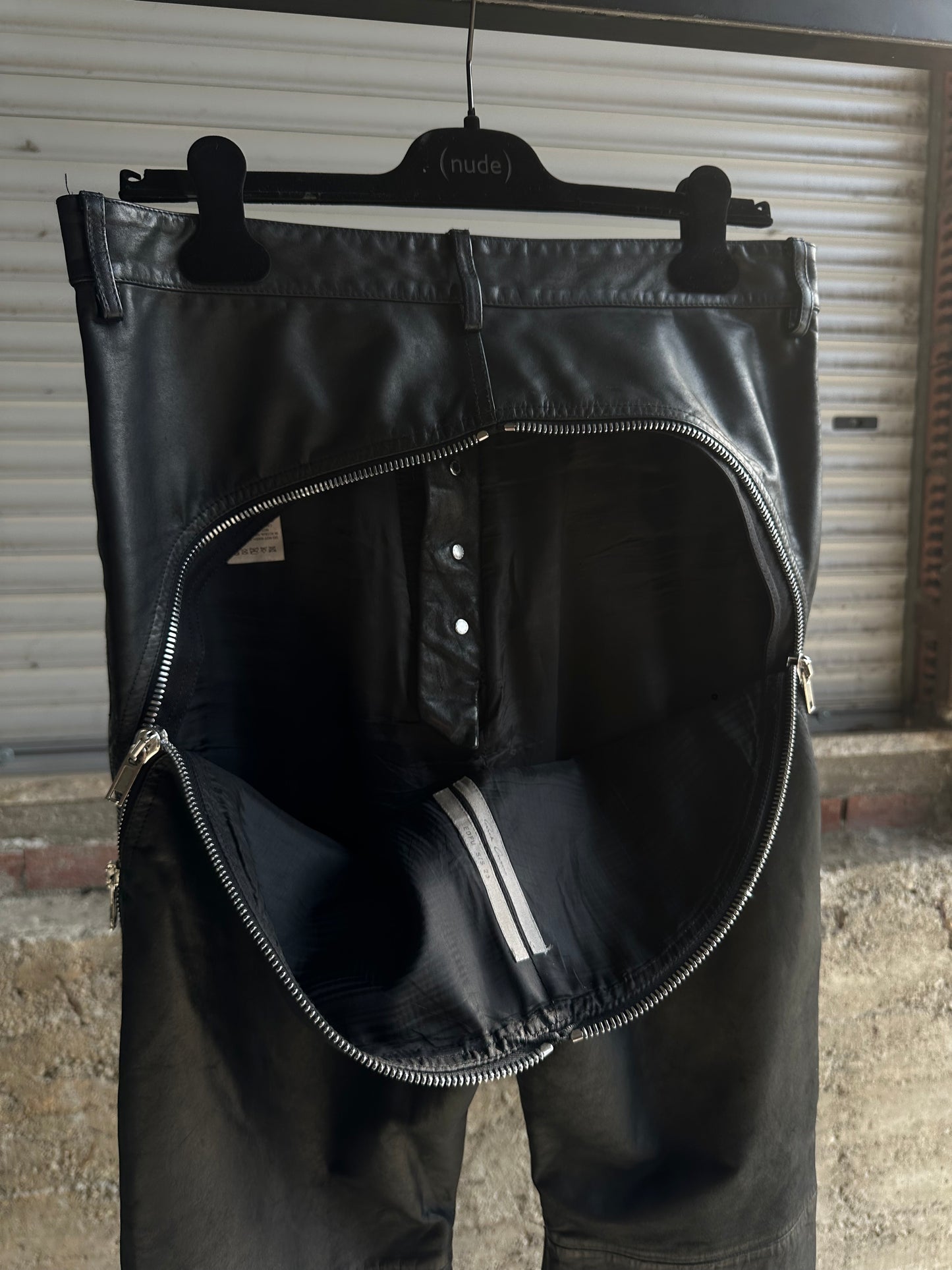 RICK OWENS LEATHER BOLAN