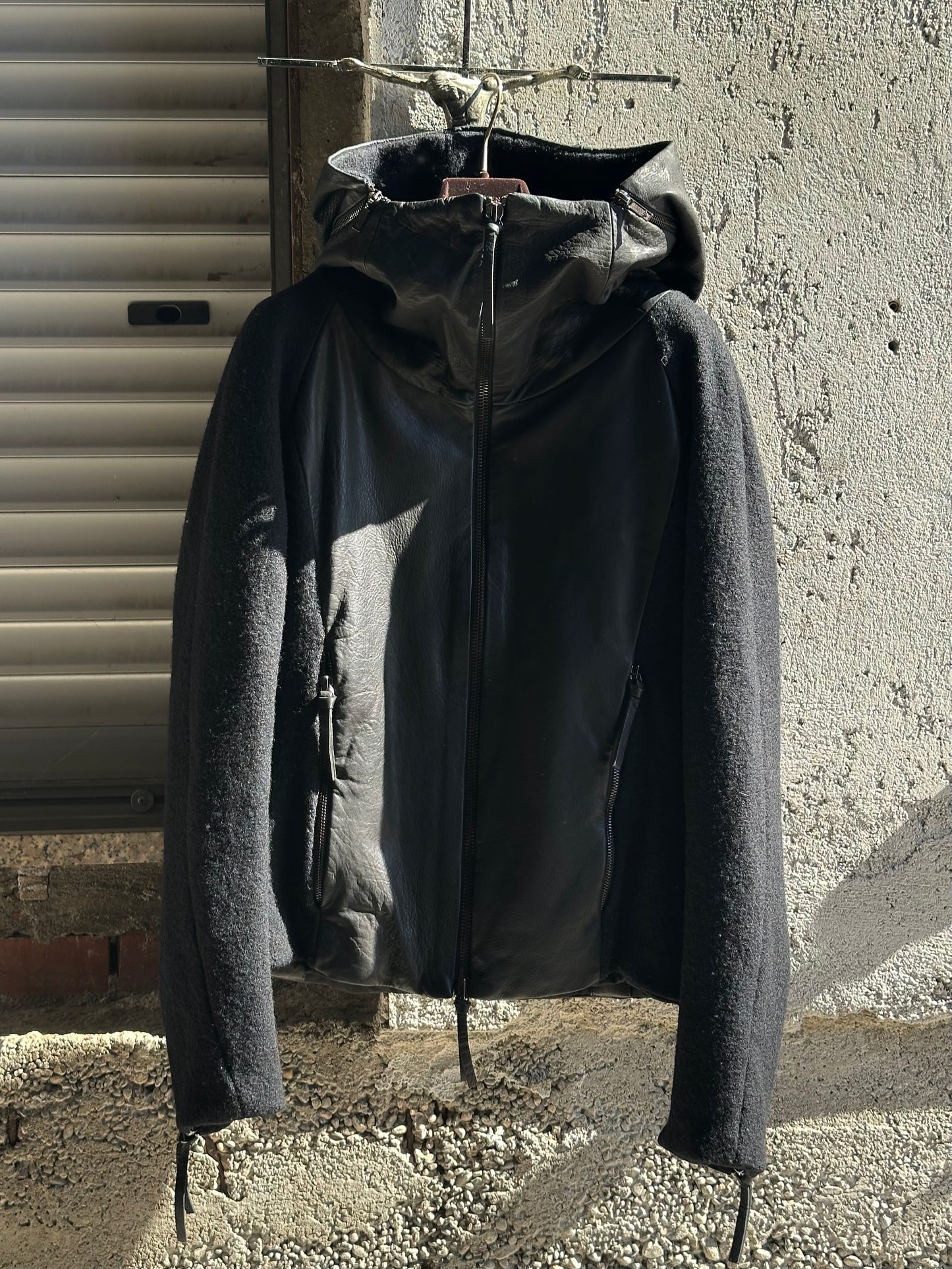 GIORGIO ARMANI LEATHER AND WOOL HOODED JACKET