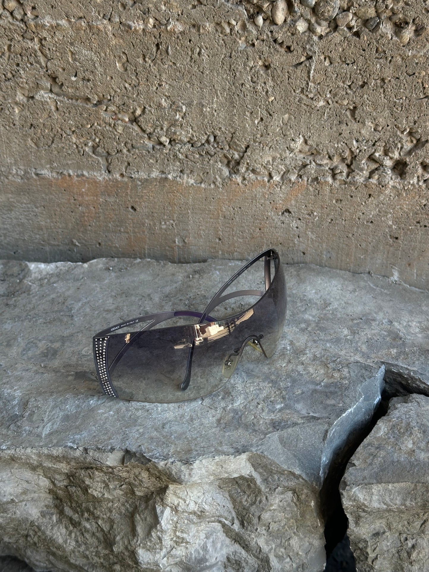 VERSACE RHINESTONE BLUE FADE SUNGLASSES