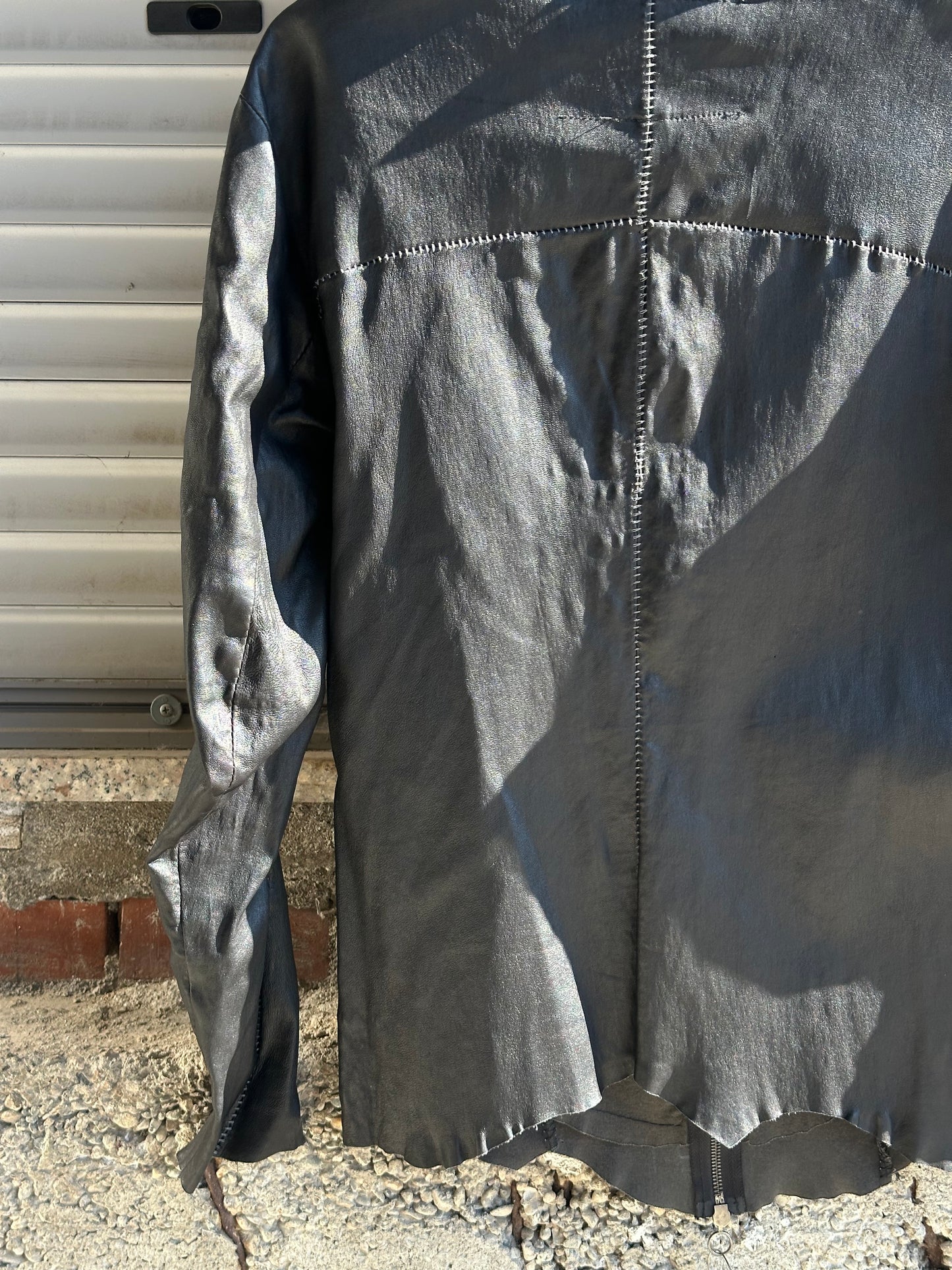 REVERSE STITCHING CROSS LEATHER JACKET