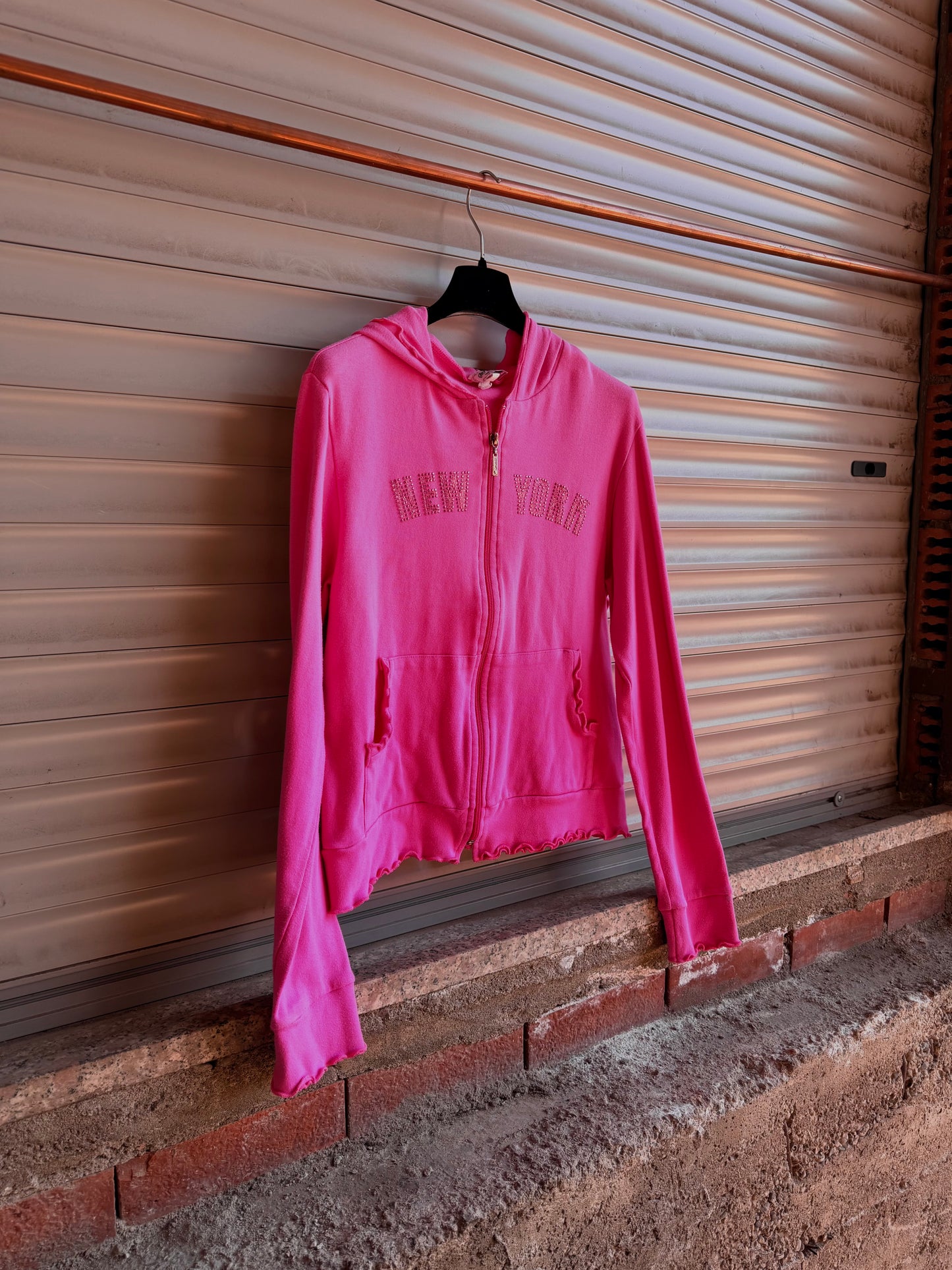 NEW YORK RHINESTONES PINK HOODIE