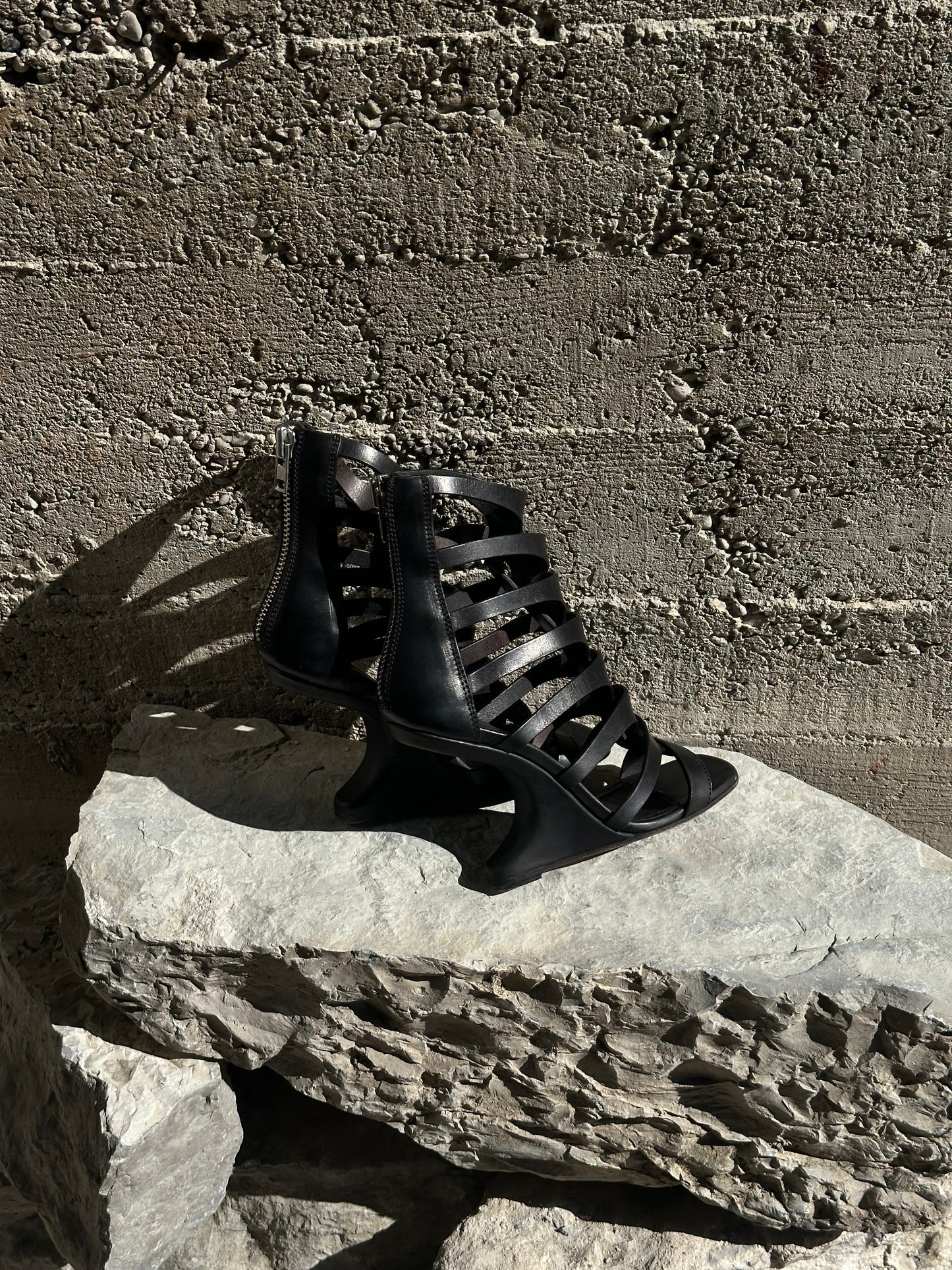 RICK OWENS NAUTILUS CANTILEVERED GLADIATOR WEDGE LEATHER SANDALS