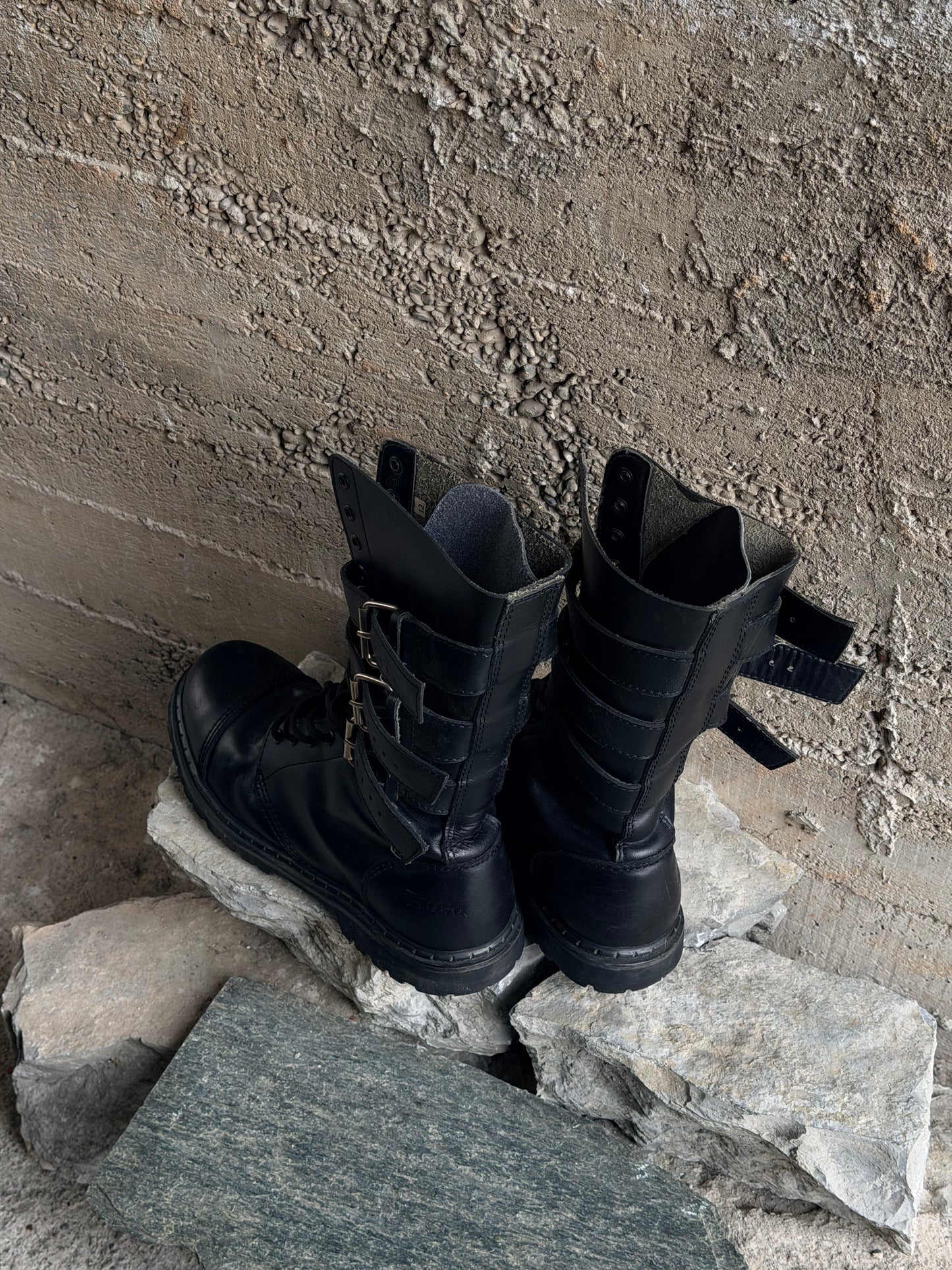 UNDERCOVER LEATHER BELTED BOOTS