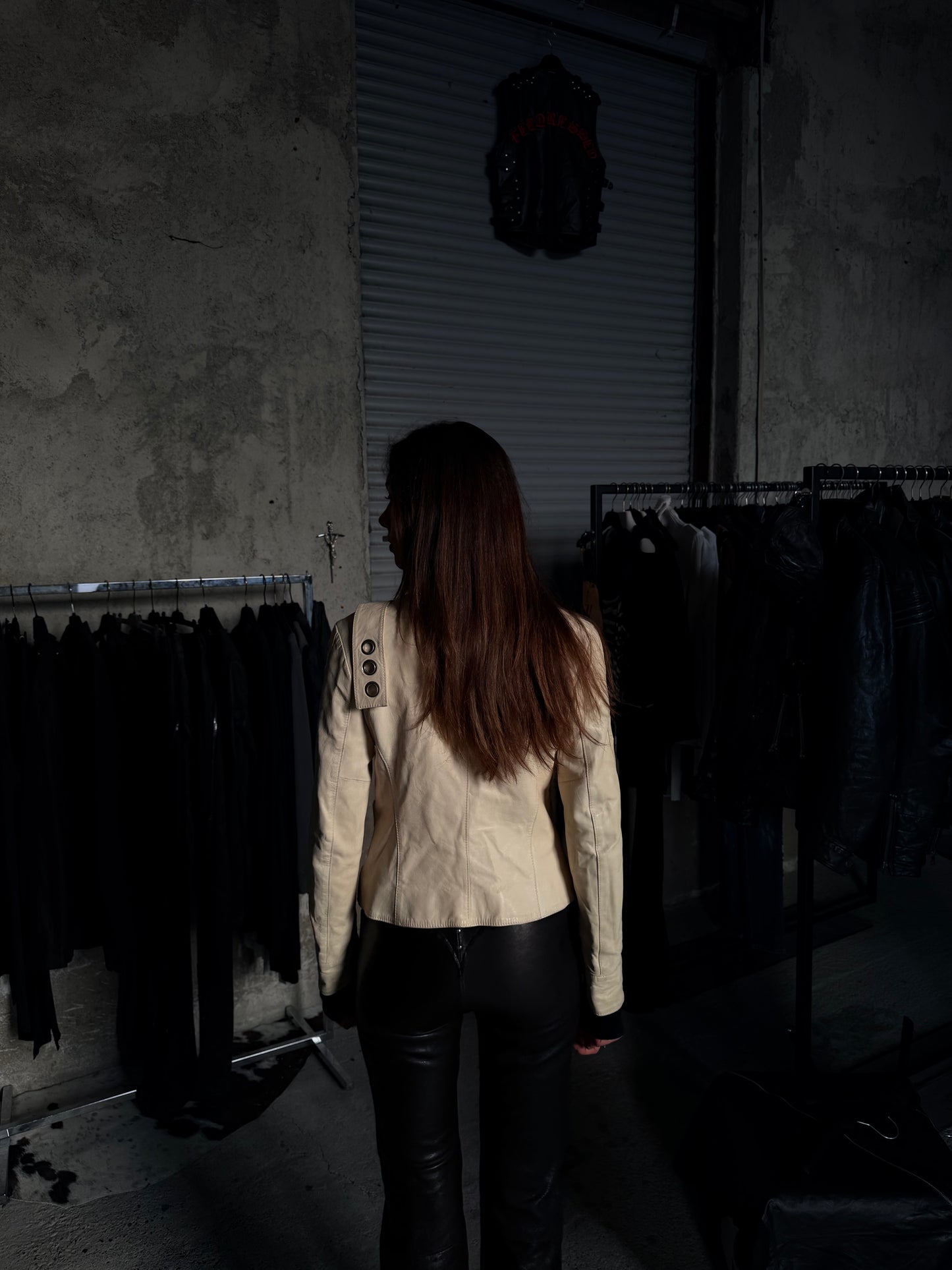 EYELETS IVORY LEATHER JACKET