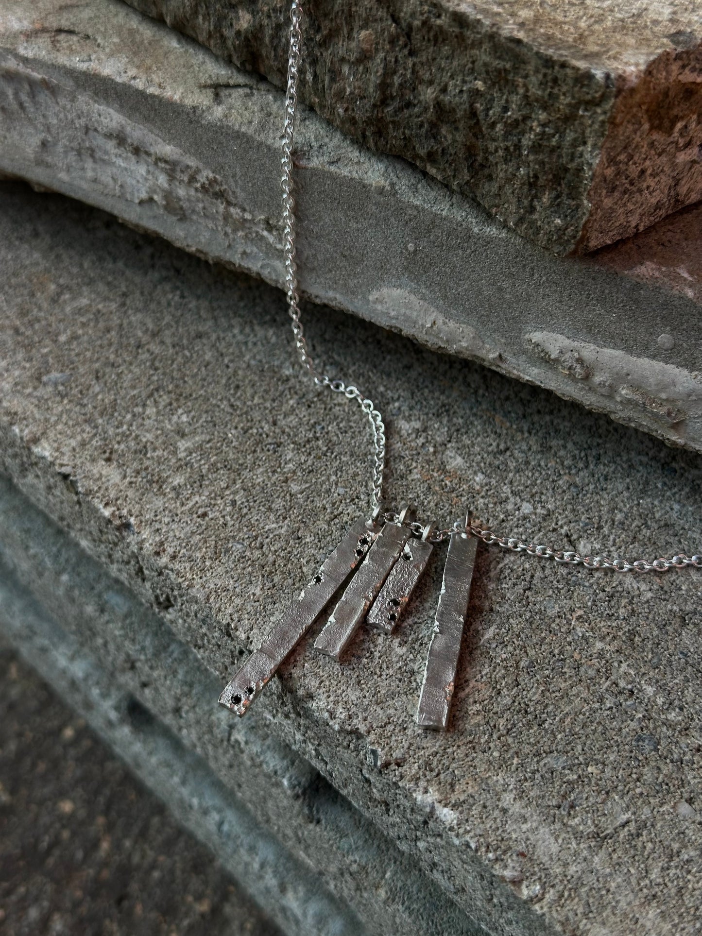 HAILV 4 SILVER TAGS WITH BLACK STONES NECKLACE