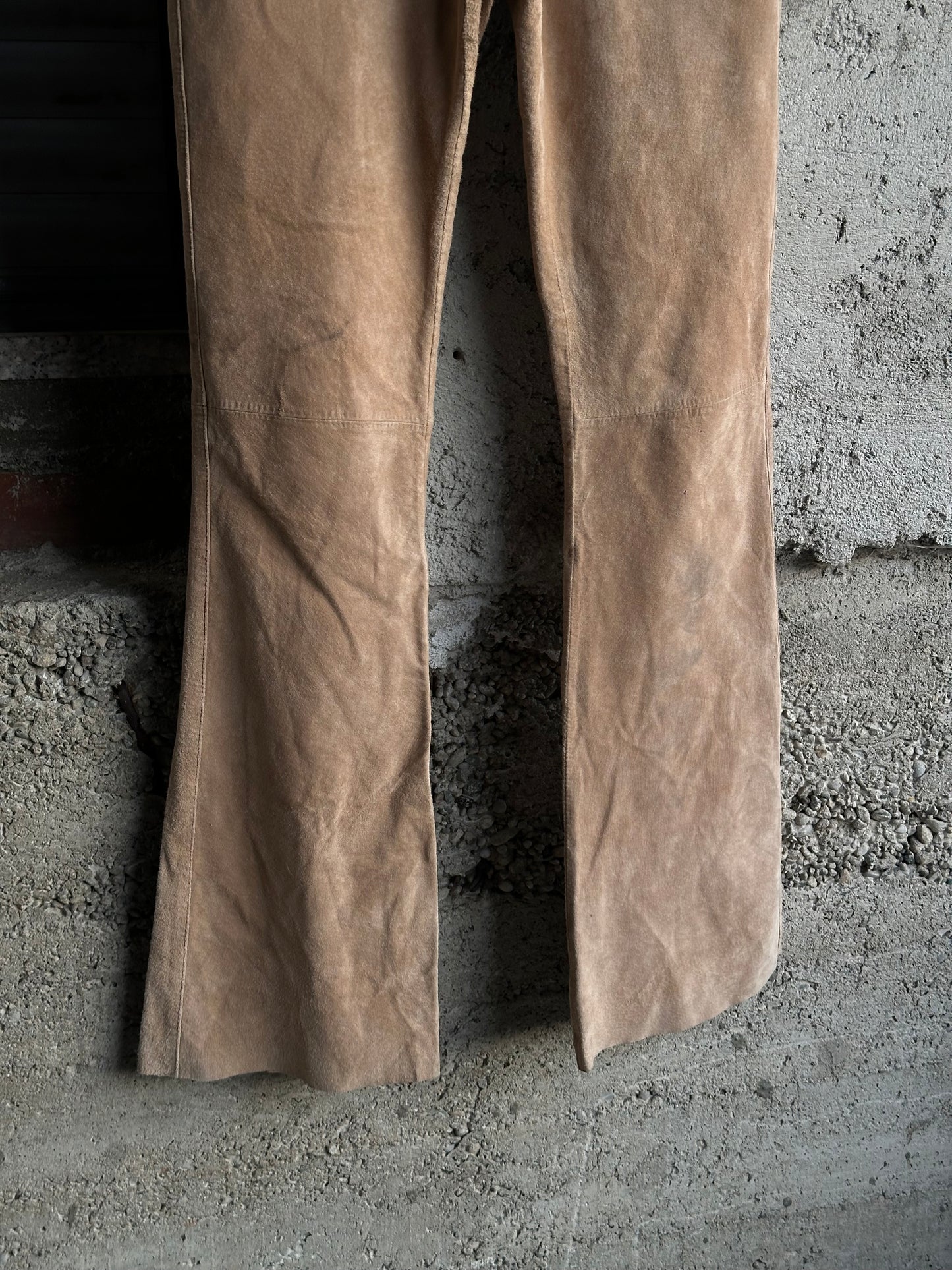 BEIGE SUEDE FLARED PANTS