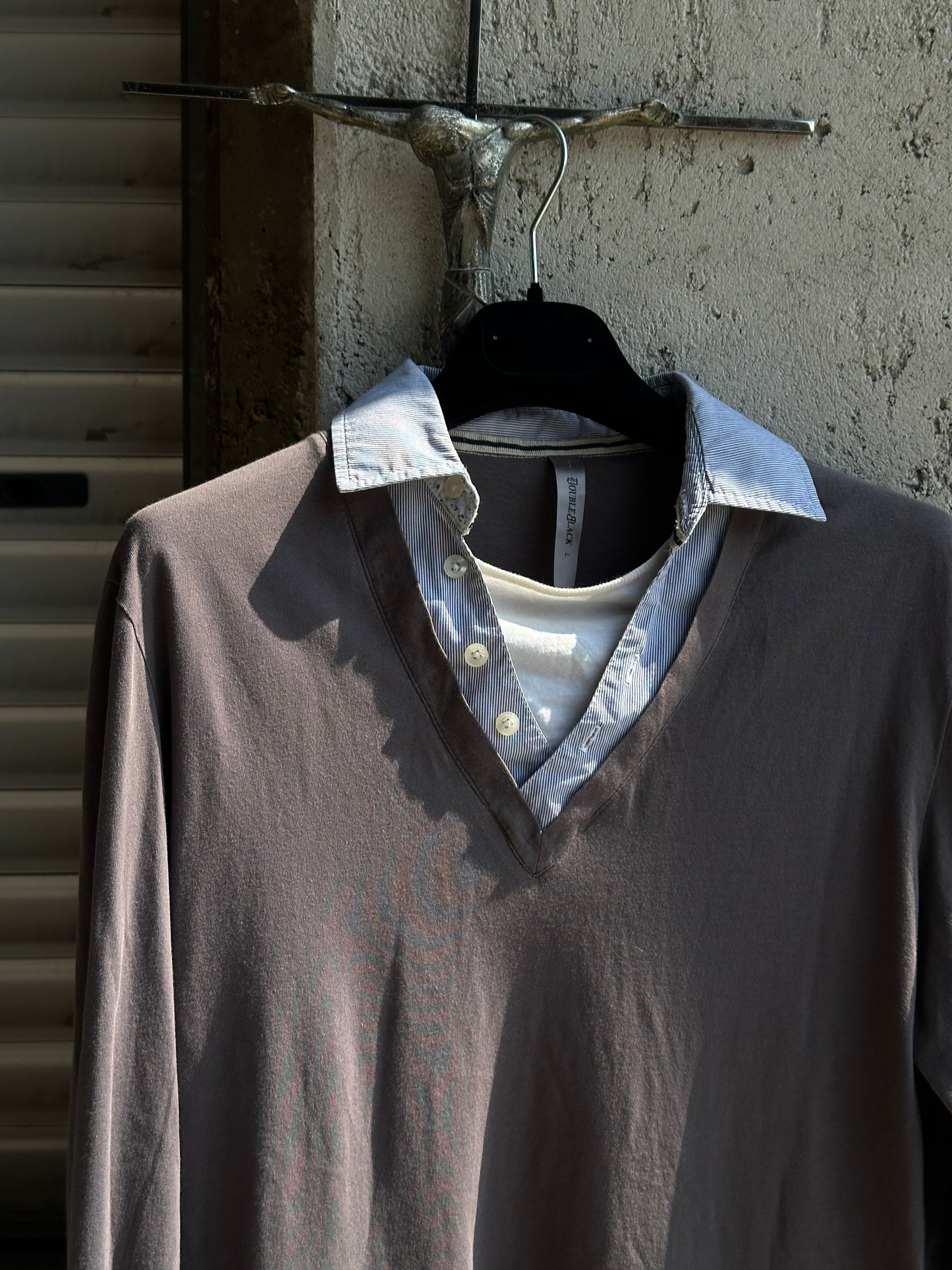 TRIPLE LAYERED LONGSLEEVE