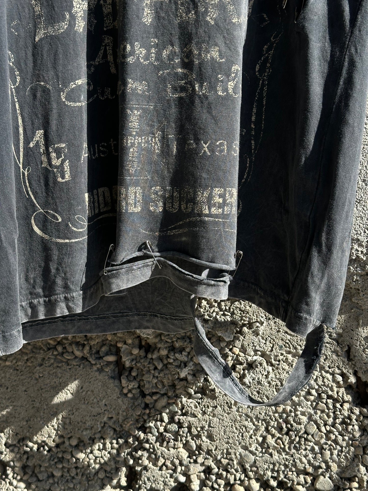 WEST COAST CHOPPERS *RIDE HARD SUCKER* DISTRESSED T-SHIRT