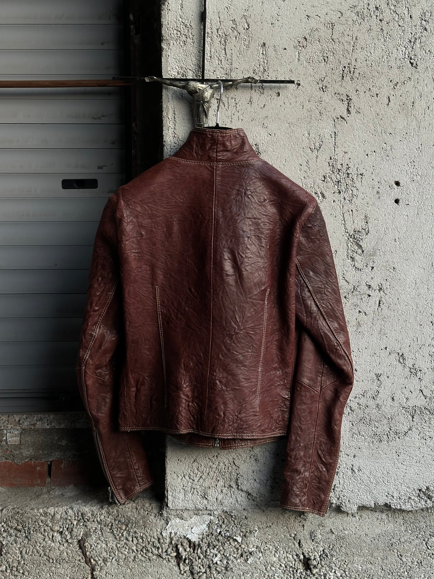 BROWN LEATHER JACKET