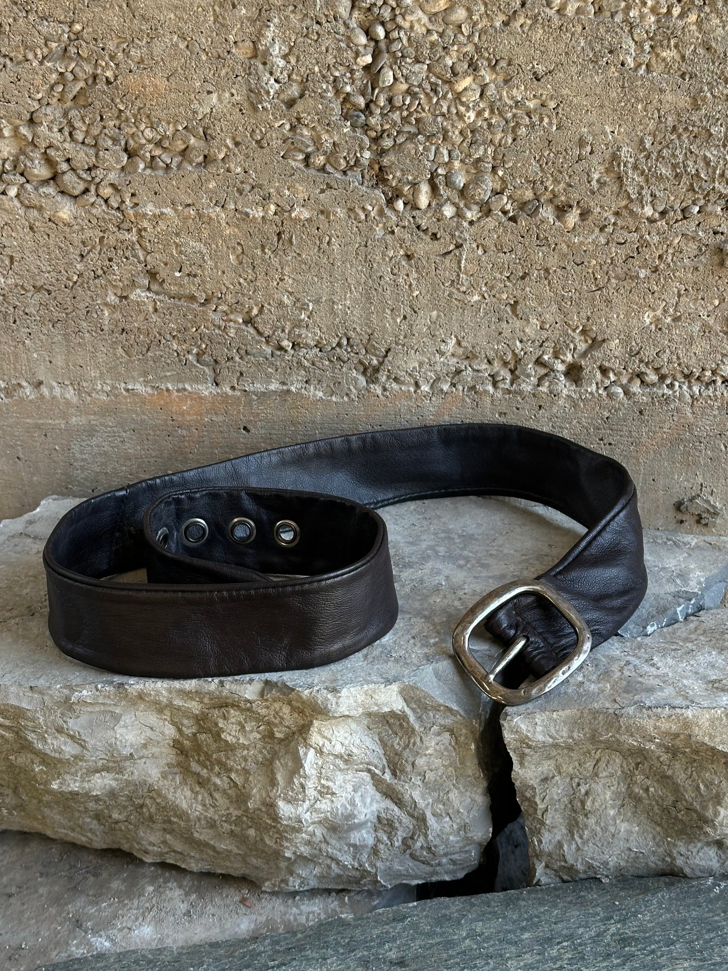 BROWN LEATHER BELT