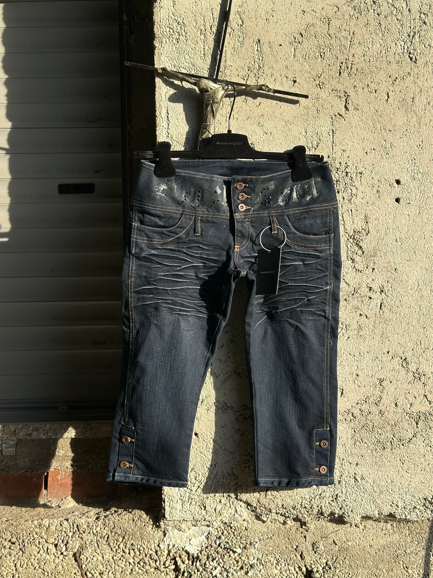 ANGEL AND DEVIL BLUE DENIM CAPRI