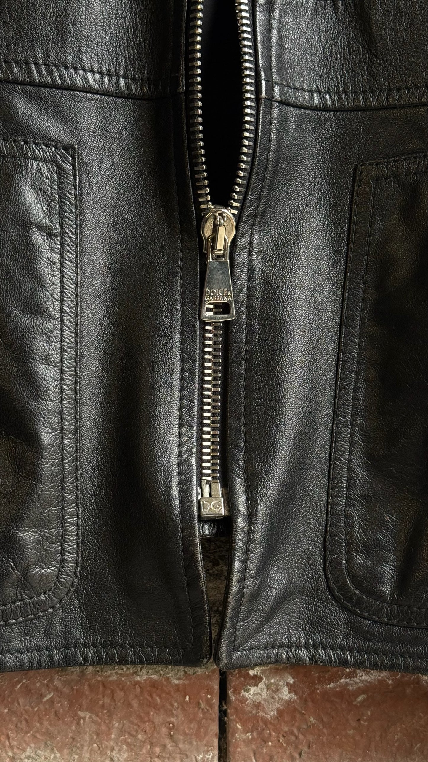 DOLCE & GABBANA LEATHER ZIPPED STRUCTURED JACKET