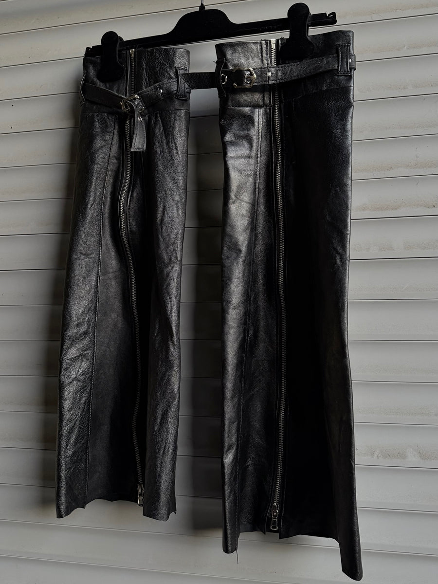 ALEKSANDER CECCO “GLOVYES” LEG WARMERS