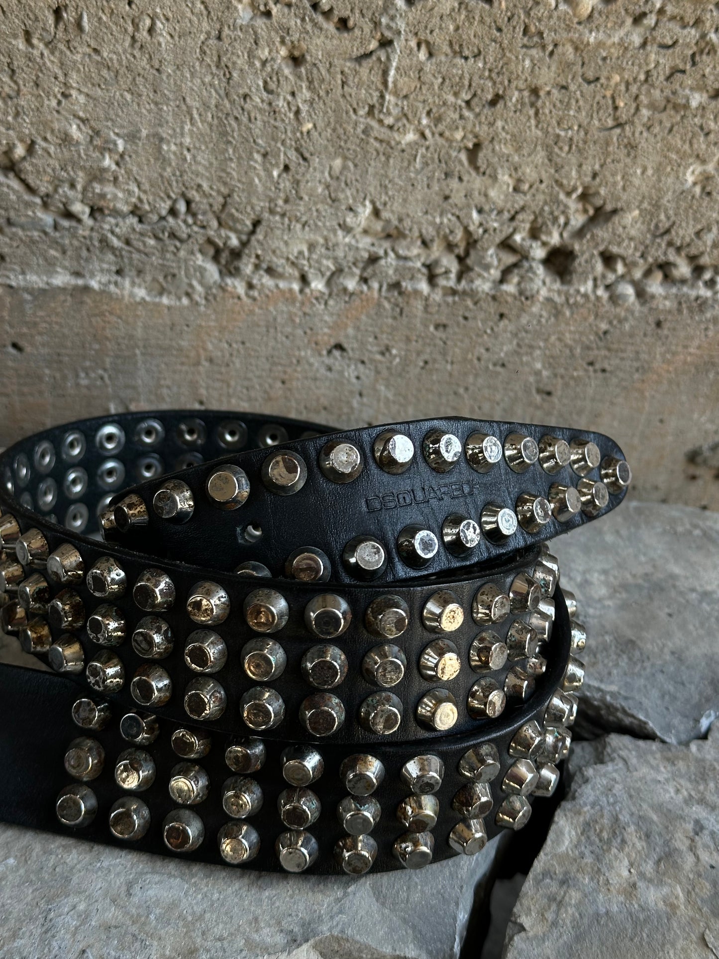 DSQUARED2 STUDDED BLACK LEATHER BELT