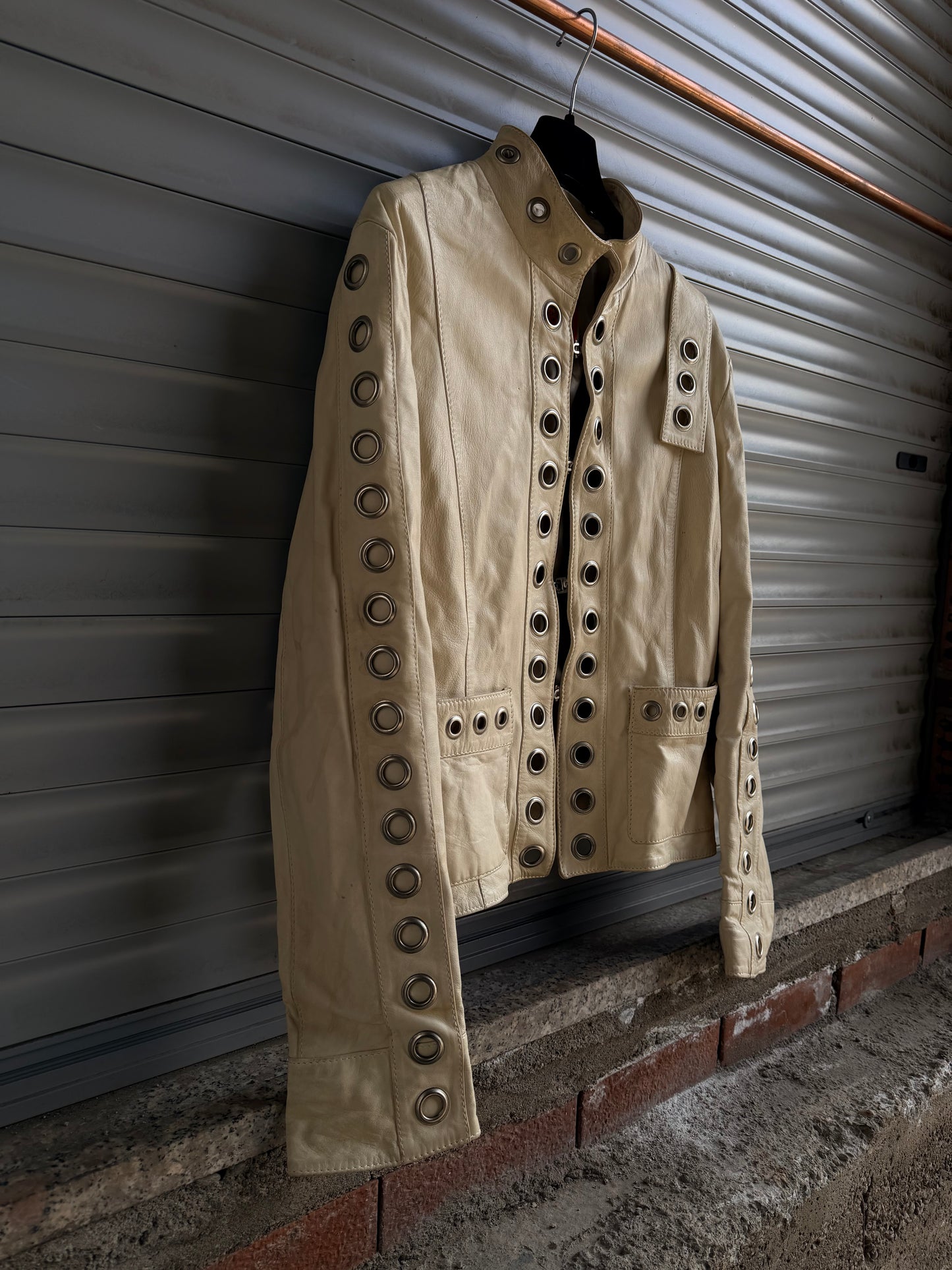 EYELETS IVORY LEATHER JACKET