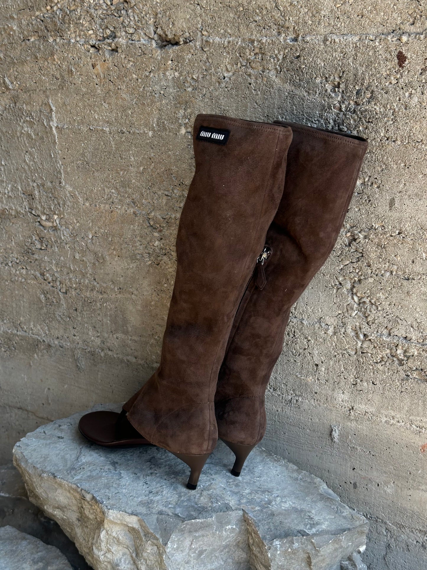 MIU MIU BROWN SUEDE THONG BOOTS