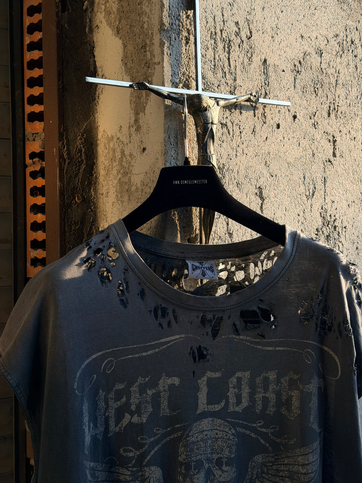 CHOPPERS DESTROYED TANK TOP