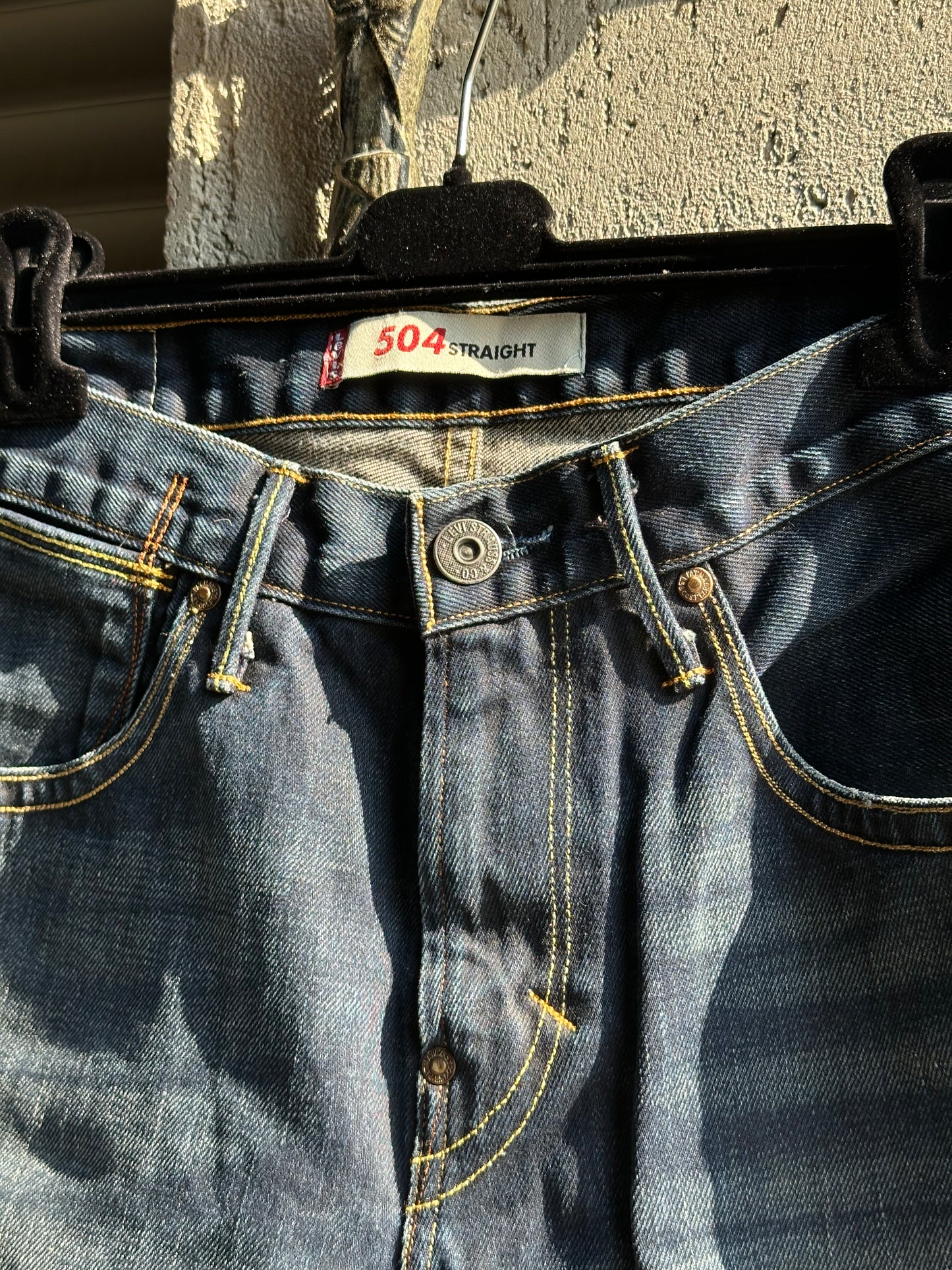 LEVI’S BLUE DENIM JORTS
