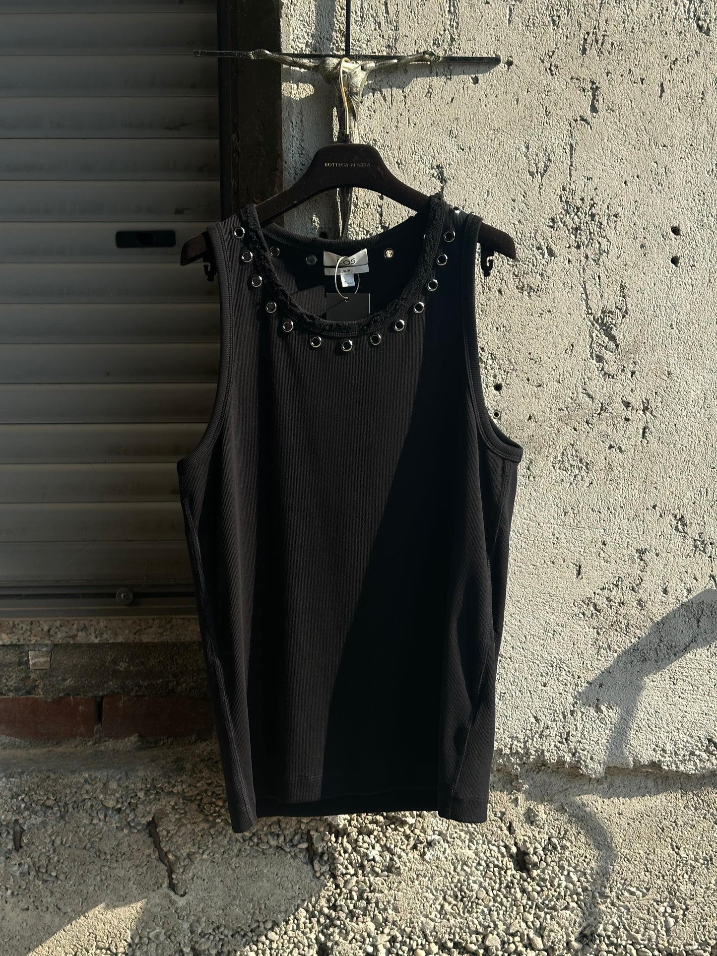 REWORKED EYELETS TANK TOP