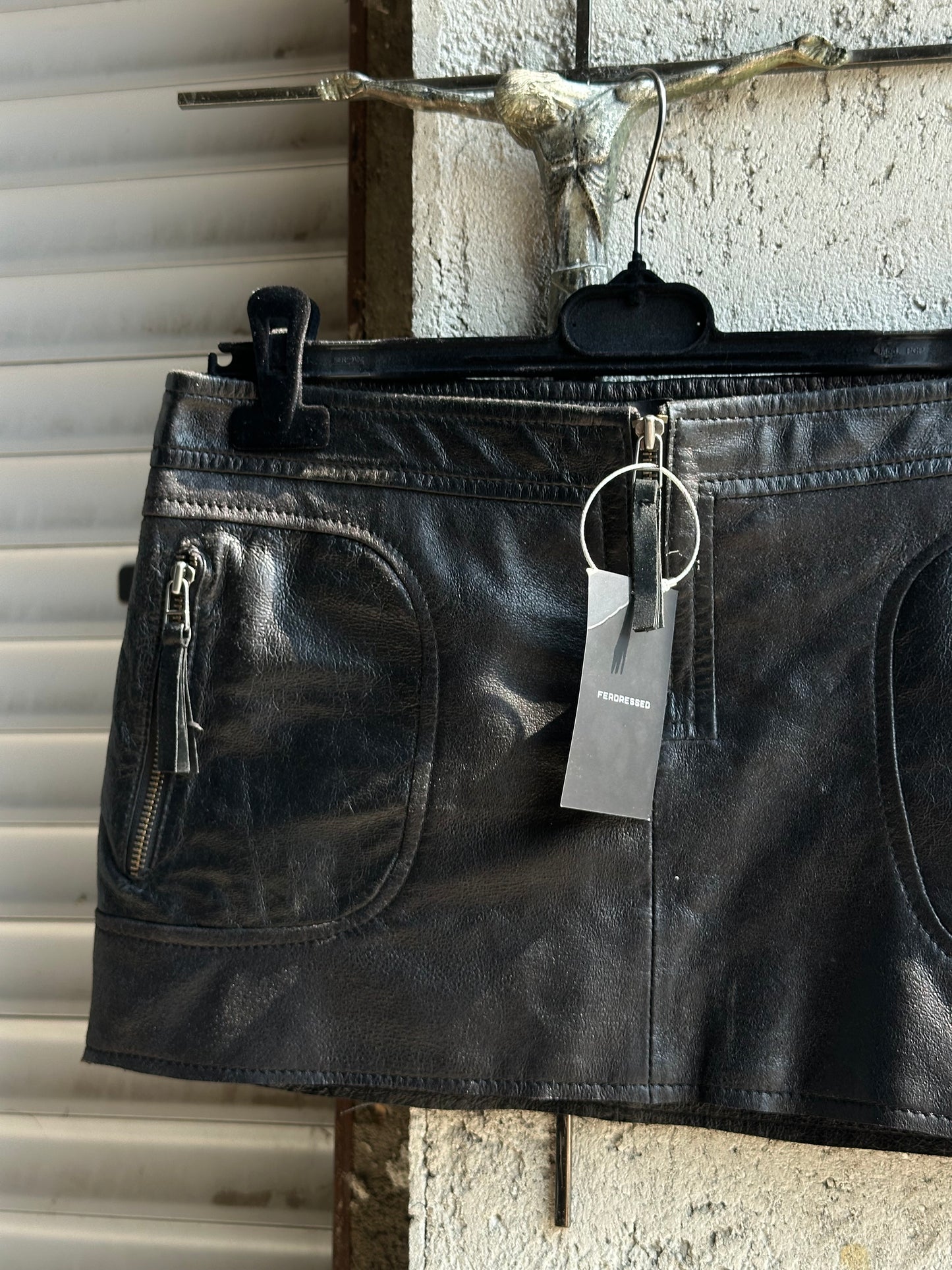 BLACK LEATHER MINI SKIRT