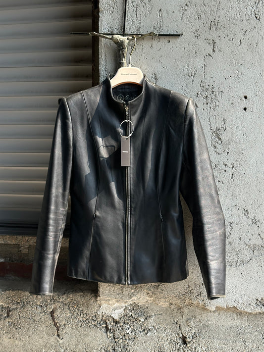 STRUCTURED ZIPPED JACKET