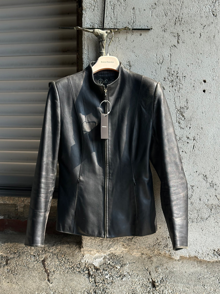 STRUCTURED ZIPPED JACKET