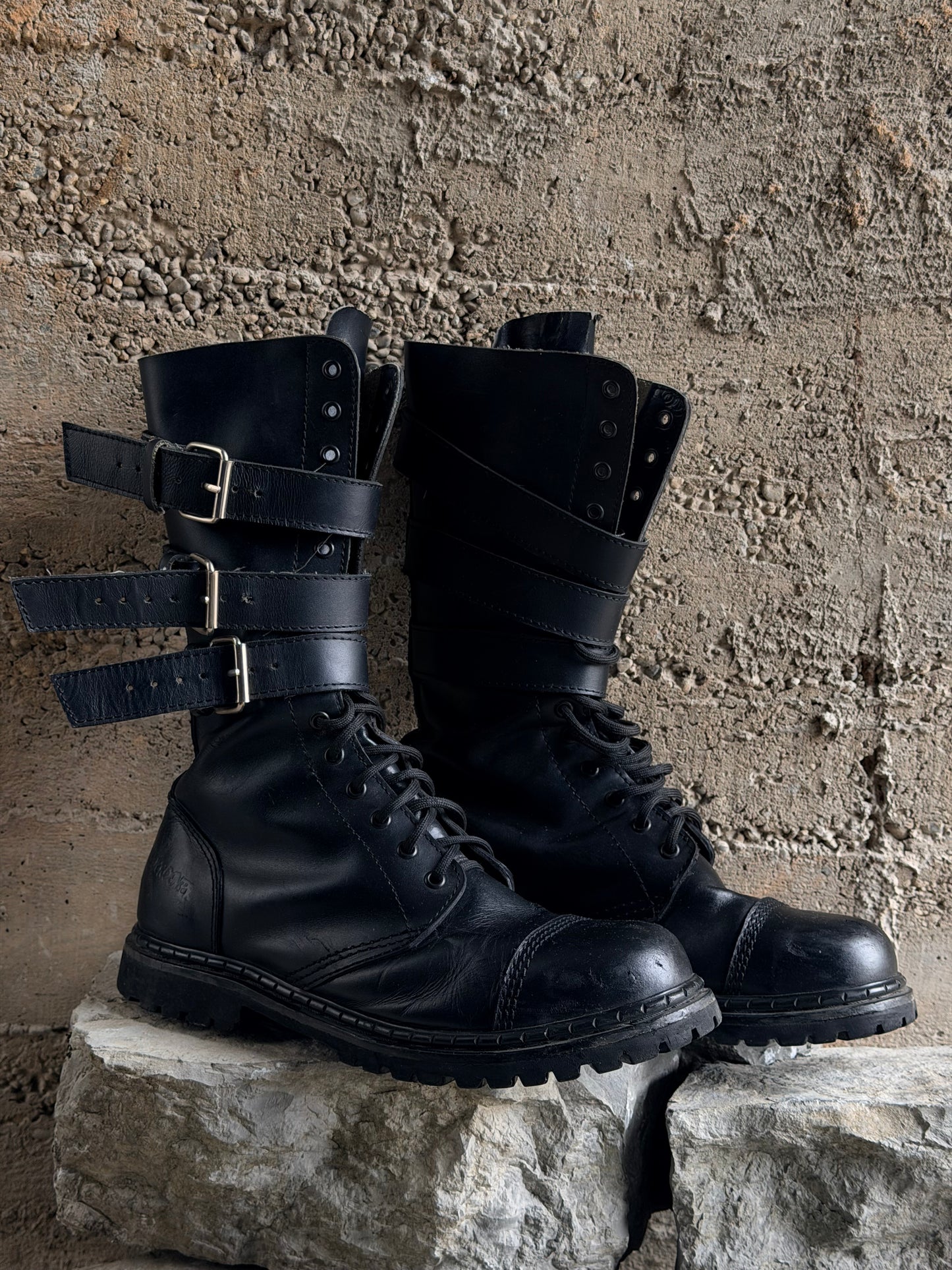 UNDERCOVER LEATHER BELTED BOOTS