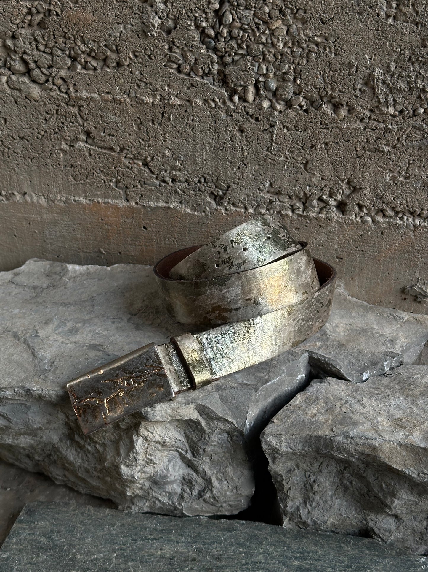 ALLUMINIUM LEATHER BELT