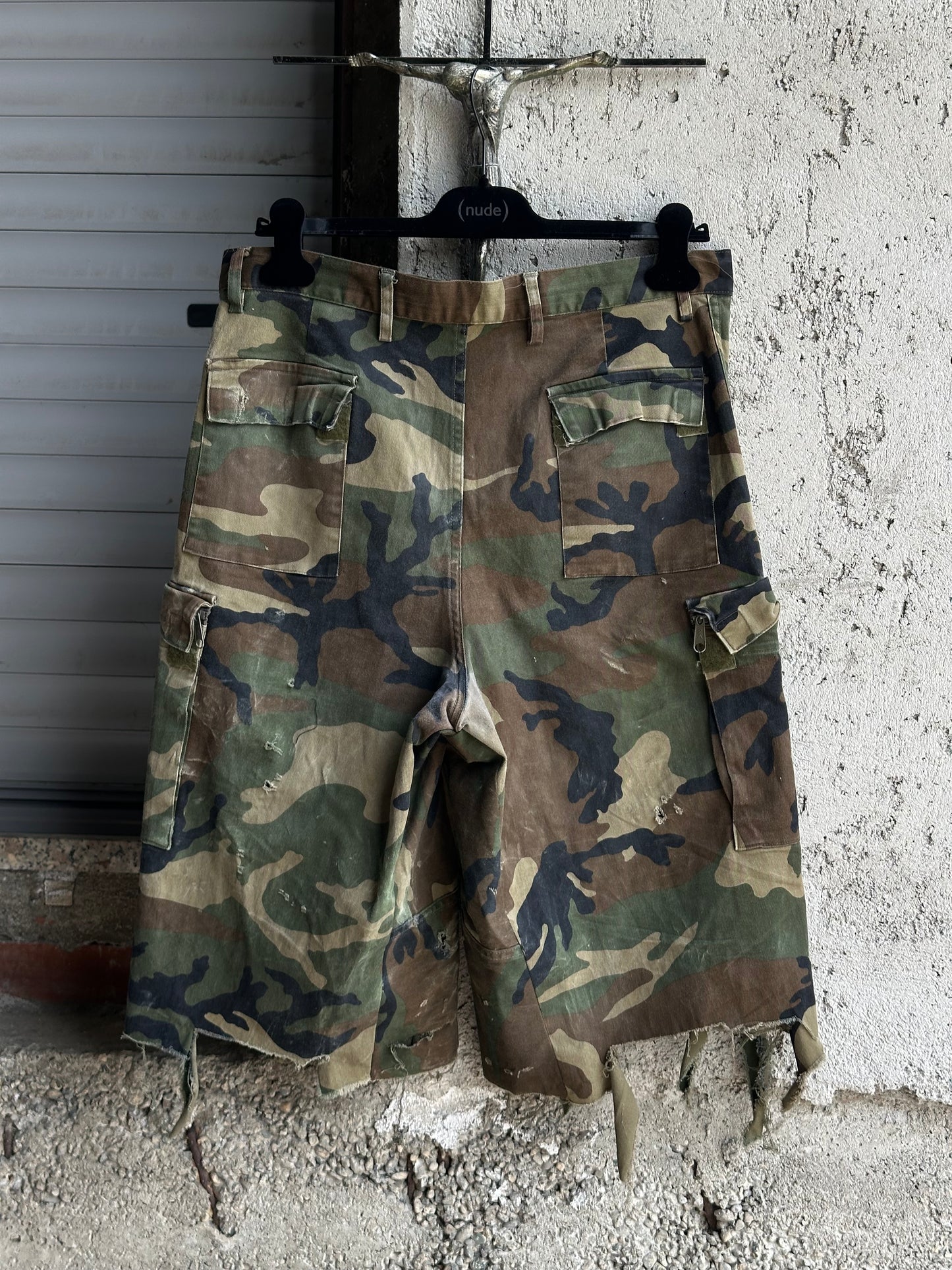 MILITARY CARGO SHORTS
