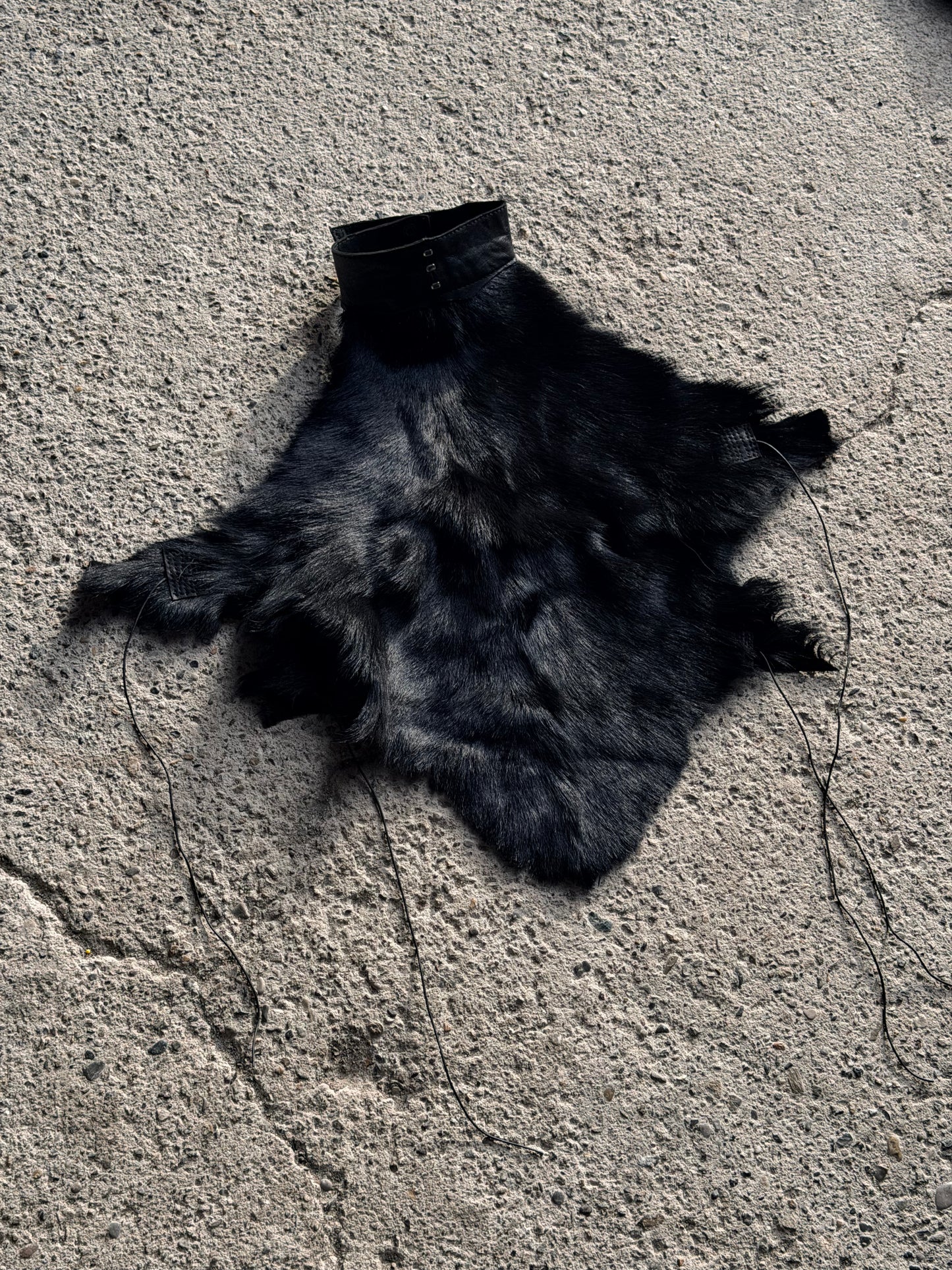 STYRAX HANDMADE GOAT SHERLING TOP