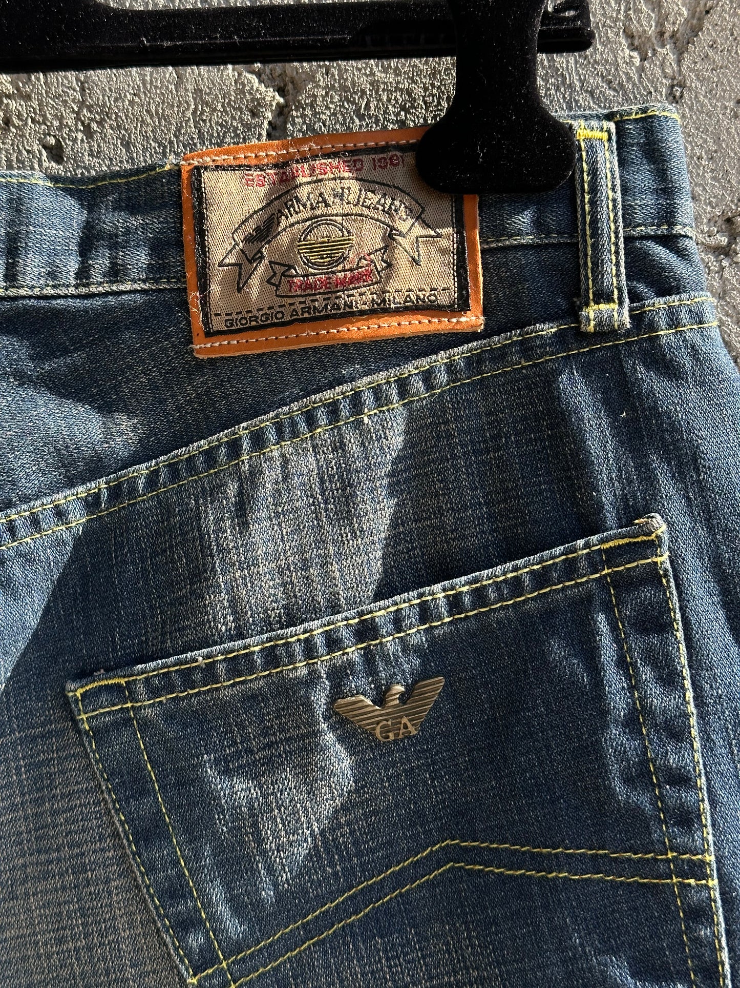 ARMANI BAGGY JEANS