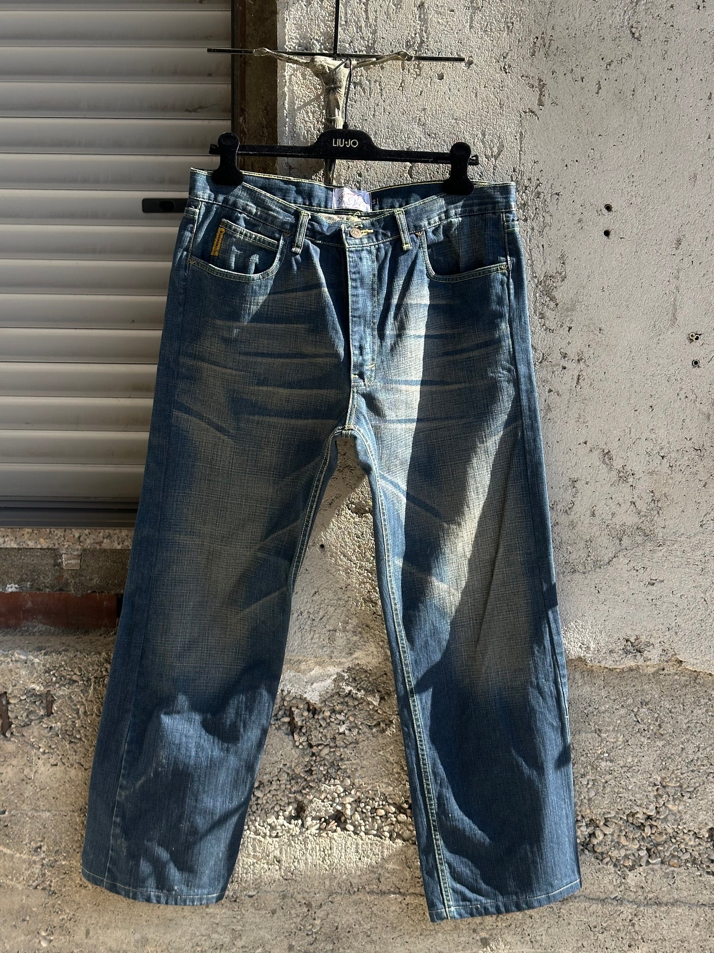 ARMANI BAGGY JEANS