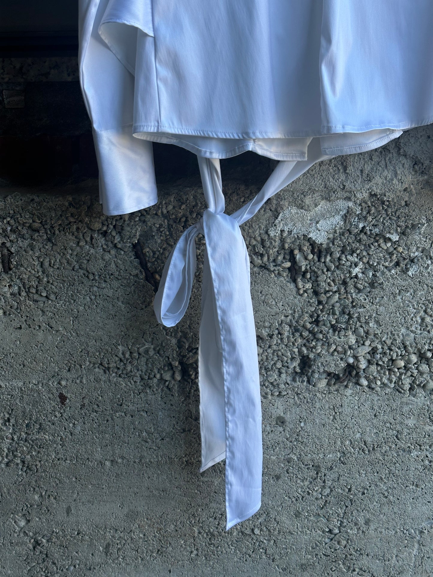 WHITE SILK SHIRT